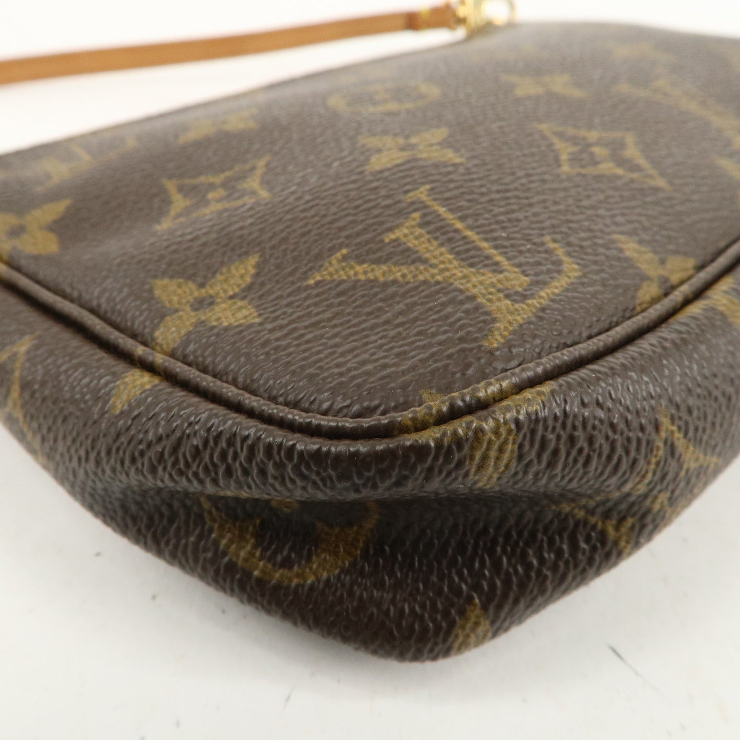 Louis Vuitton Monogram Pochette Accessoires Pouch Brown M51980