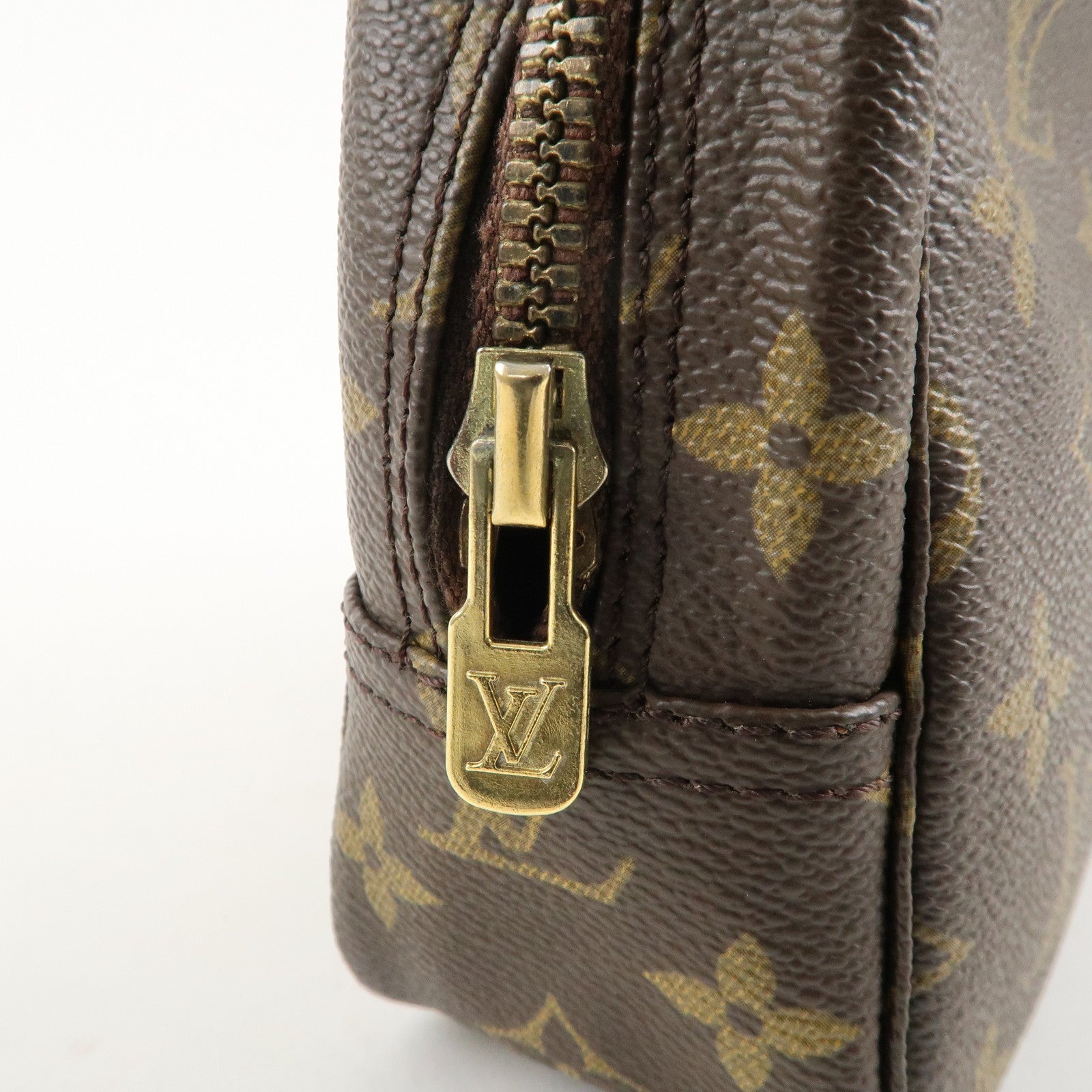 Louis Vuitton Monogram Trousse Toilette 23 Pouch Brown M47524