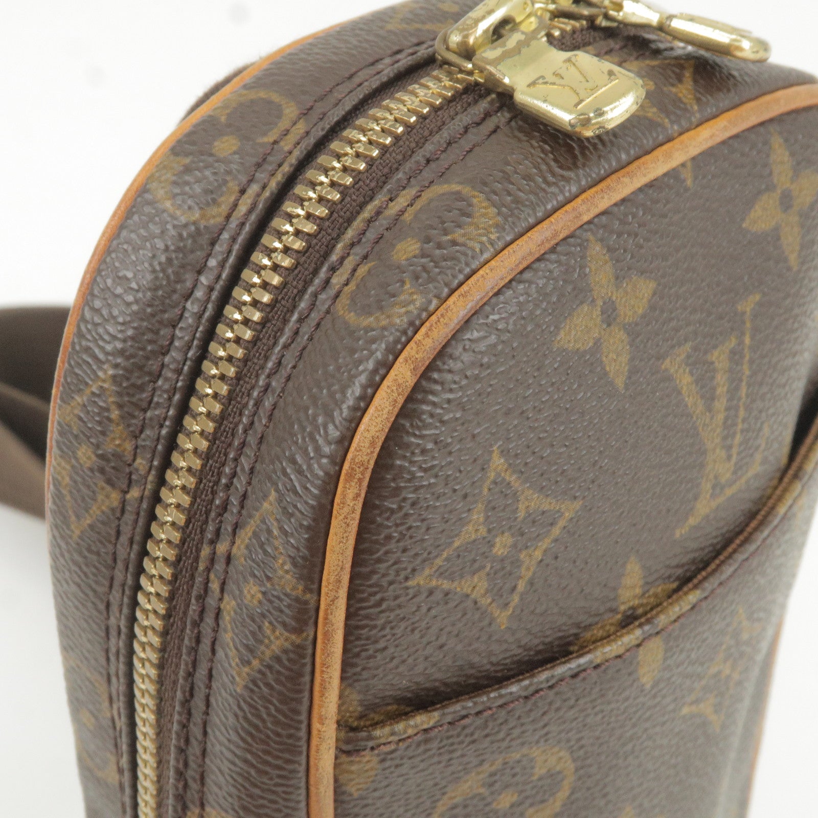 Buy Free Shipping Authentic Pre-owned Louis Vuitton Monogram Poche