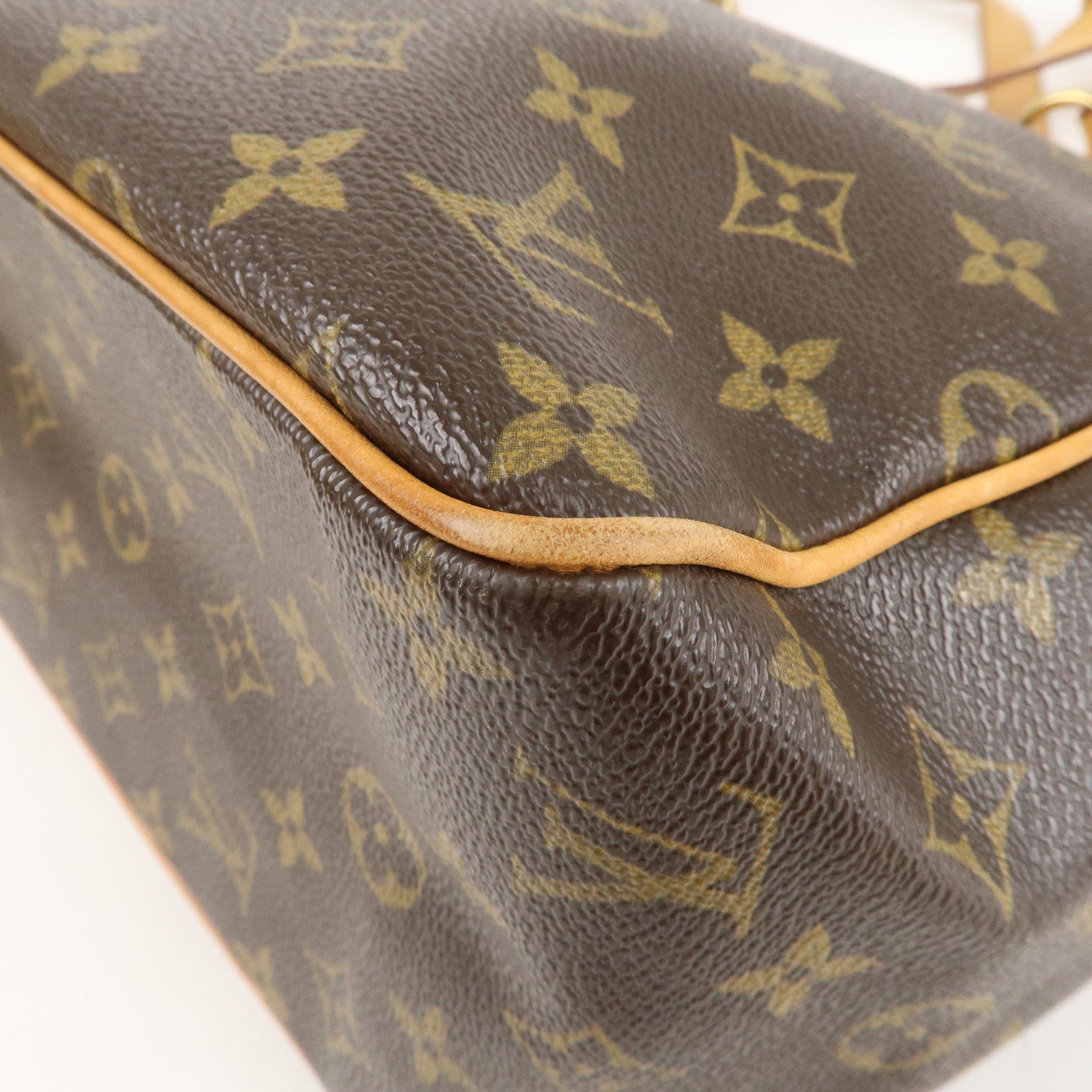 Louis-Vuitton-Monogram-Batignolles-Vertical-Tote-Bag-M51153 – dct