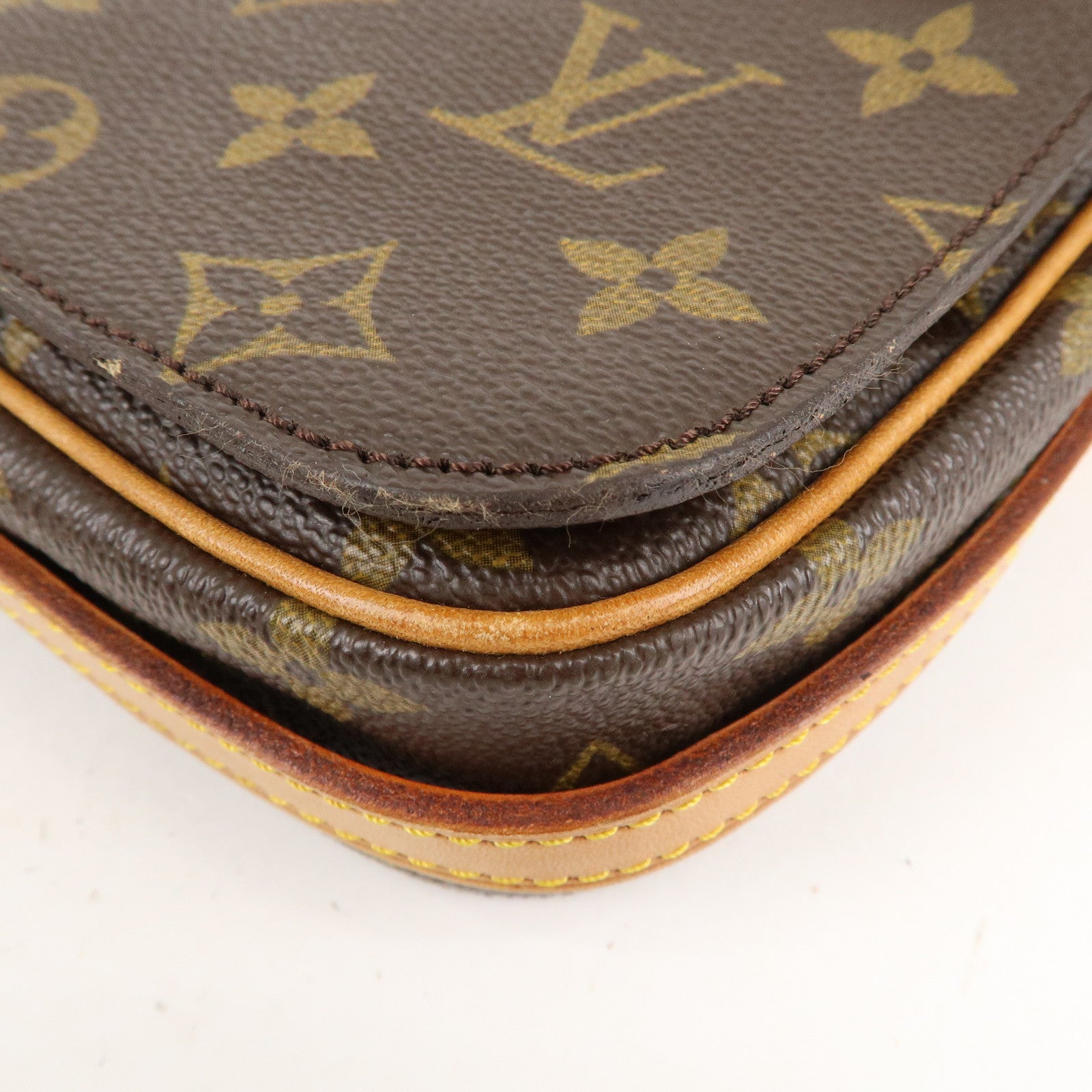 Louis Vuitton Monogram Saint Germain 24 Leather Brown Shoulder bag Authentic