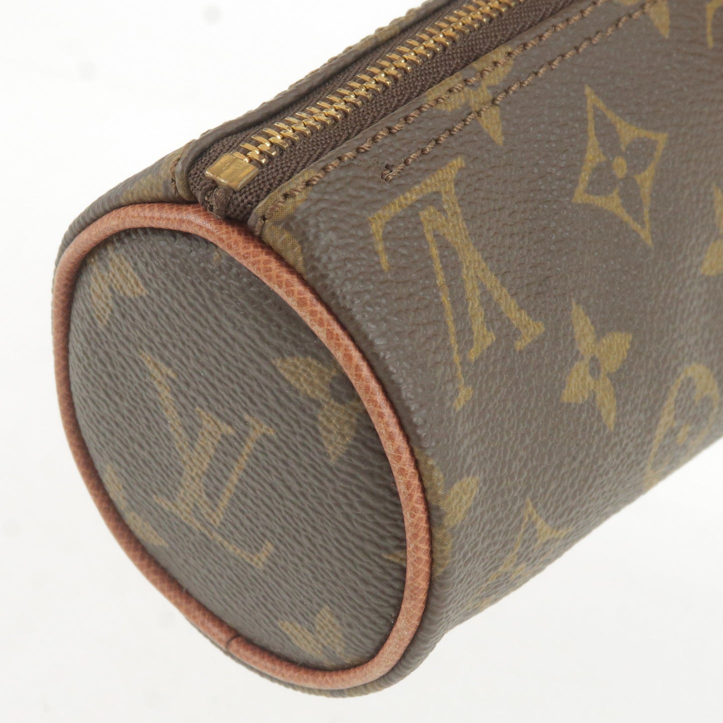 Louis Vuitton Monogram Trousse Ronde Pen Case M47630