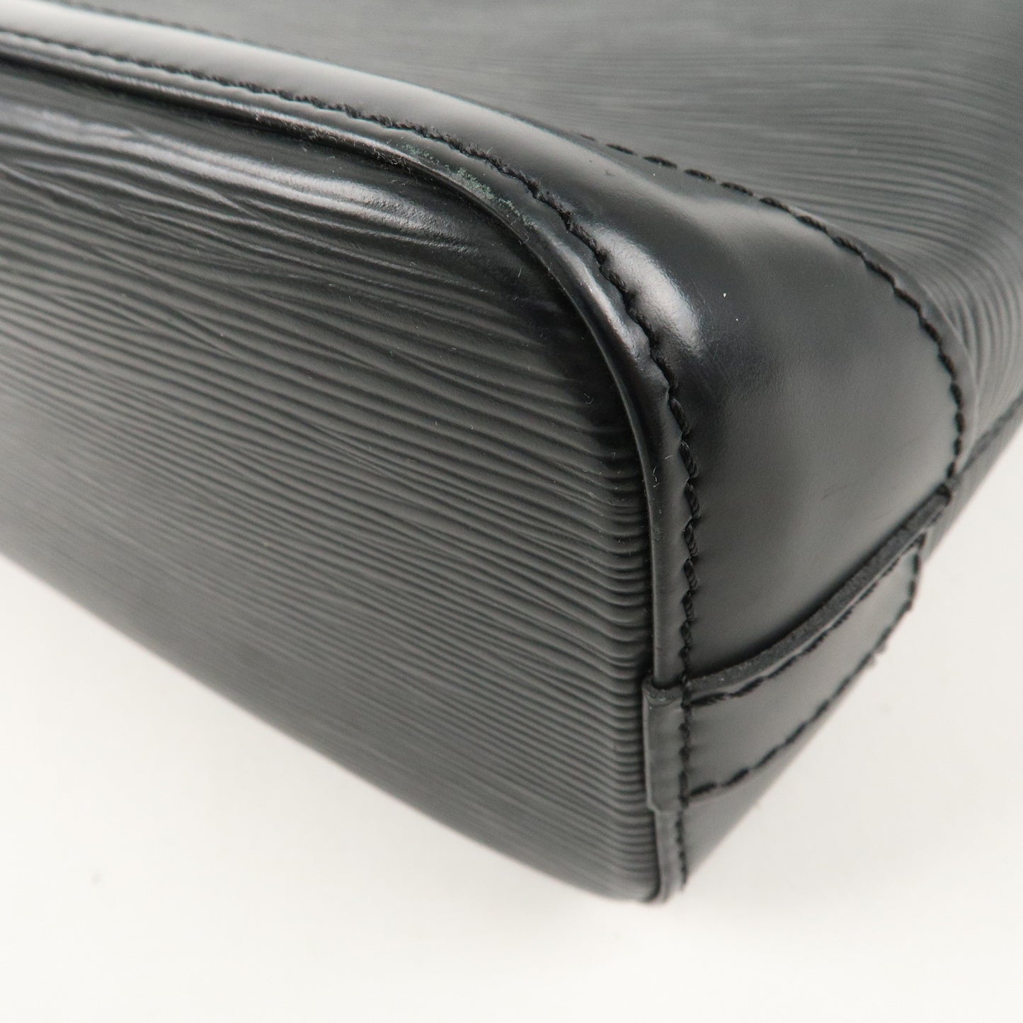 Louis Vuitton Epi Leather Lock It Hand Bag Noir M42292