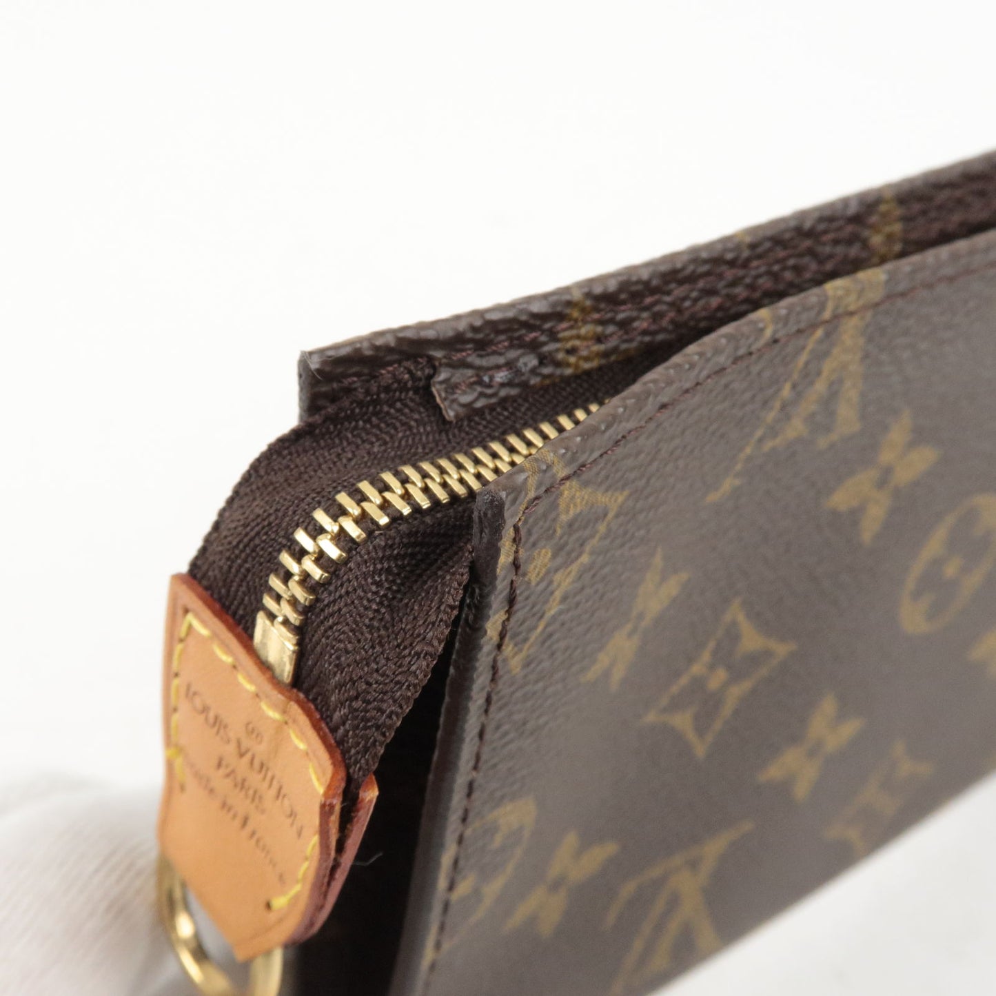 Louis Vuitton Monogram Pouch for Bucket PM Cosmetic Pouch