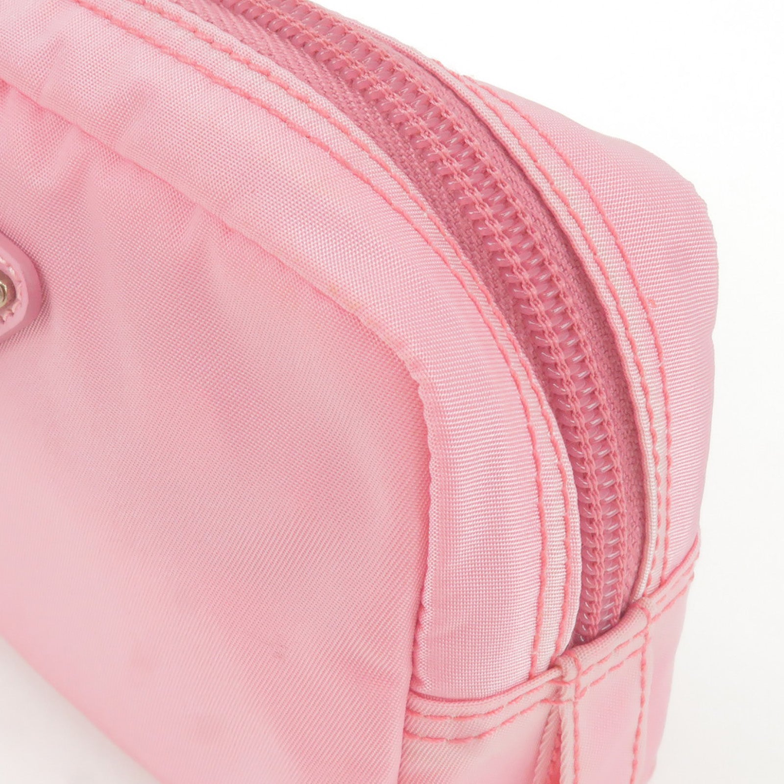 Clutch bag Prada Pink in Wicker - 35651443