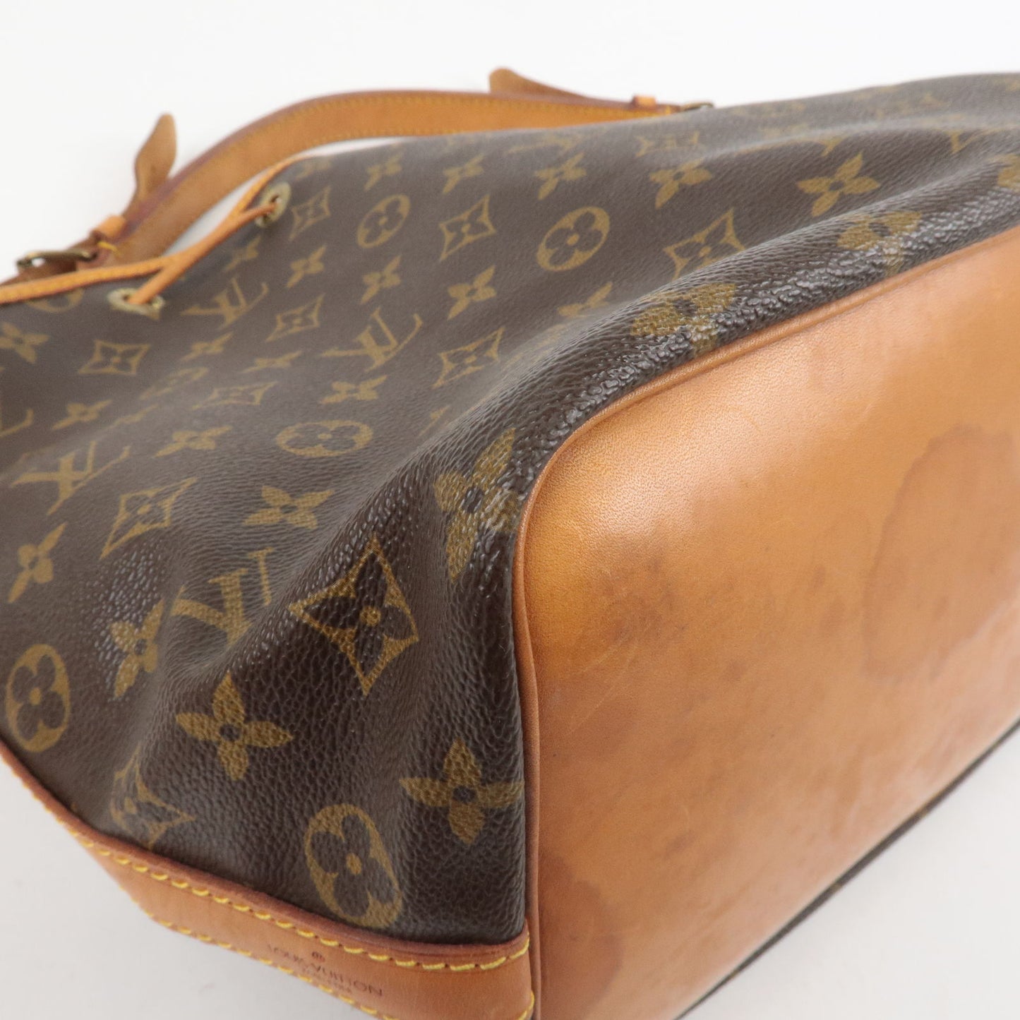 Louis Vuitton Monogram Petit Noe Shoulder Bag M42226