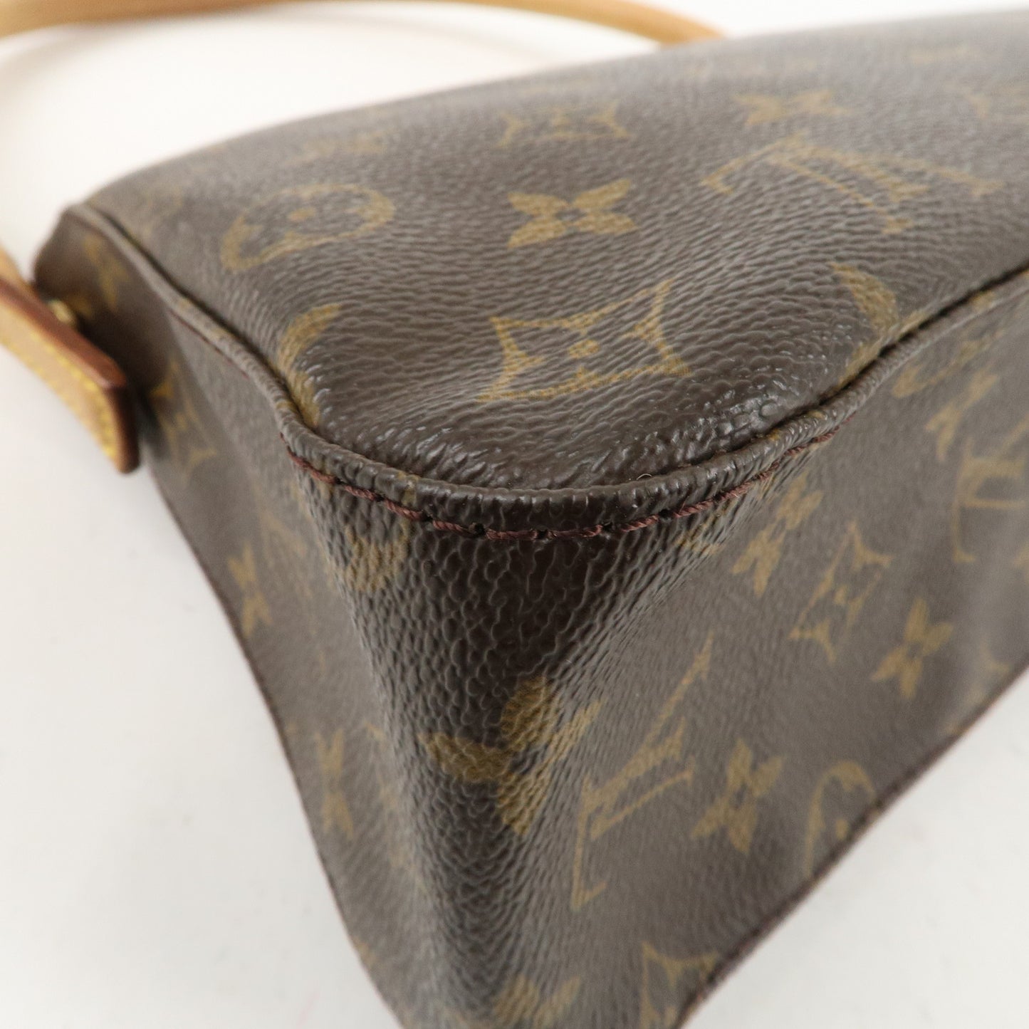 Louis Vuitton Monogram Mini Looping Shoulder Bag Hand Bag M51147