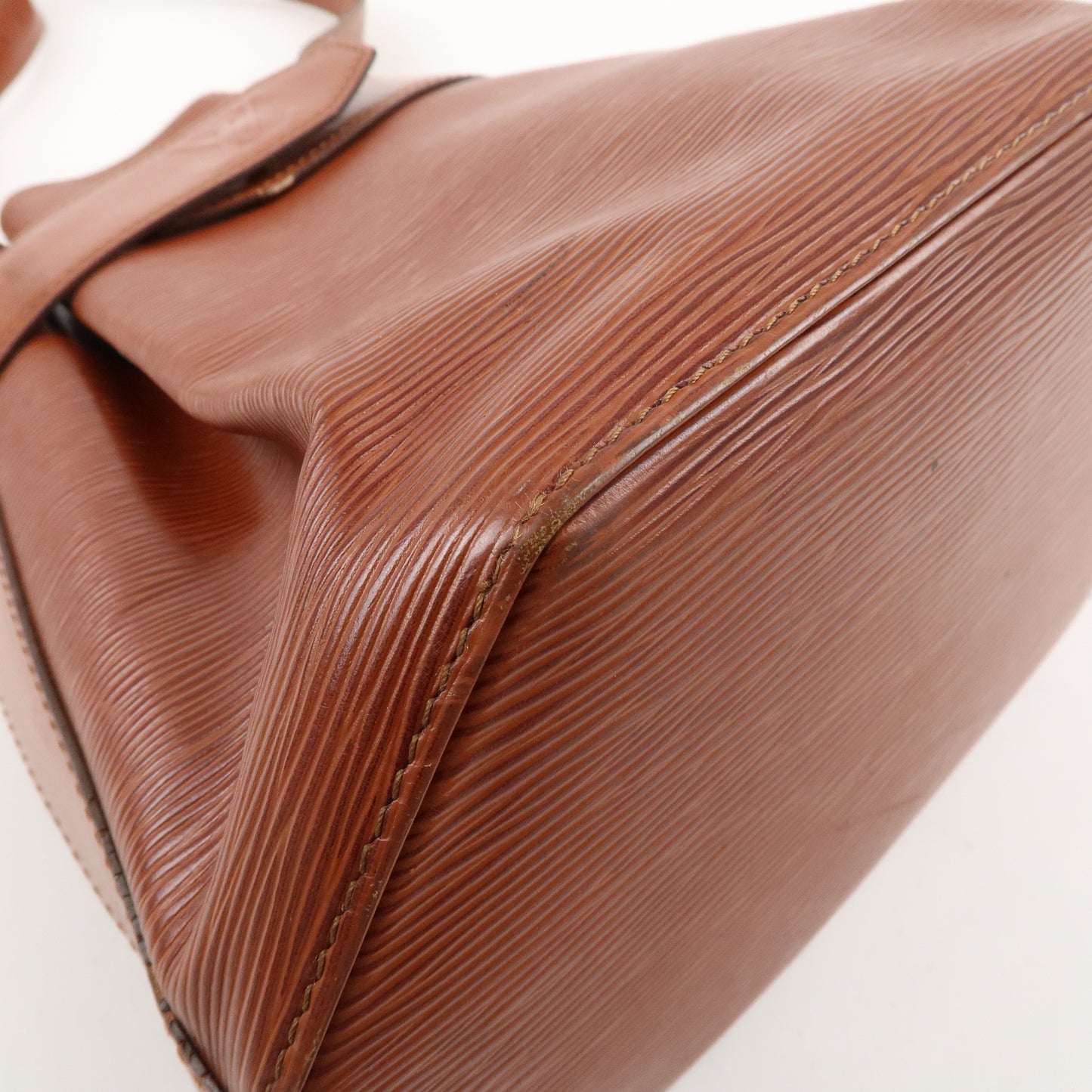 Louis Vuitton Epi Sac D'epaule PM Bucket Bag Kenya Brown M80203