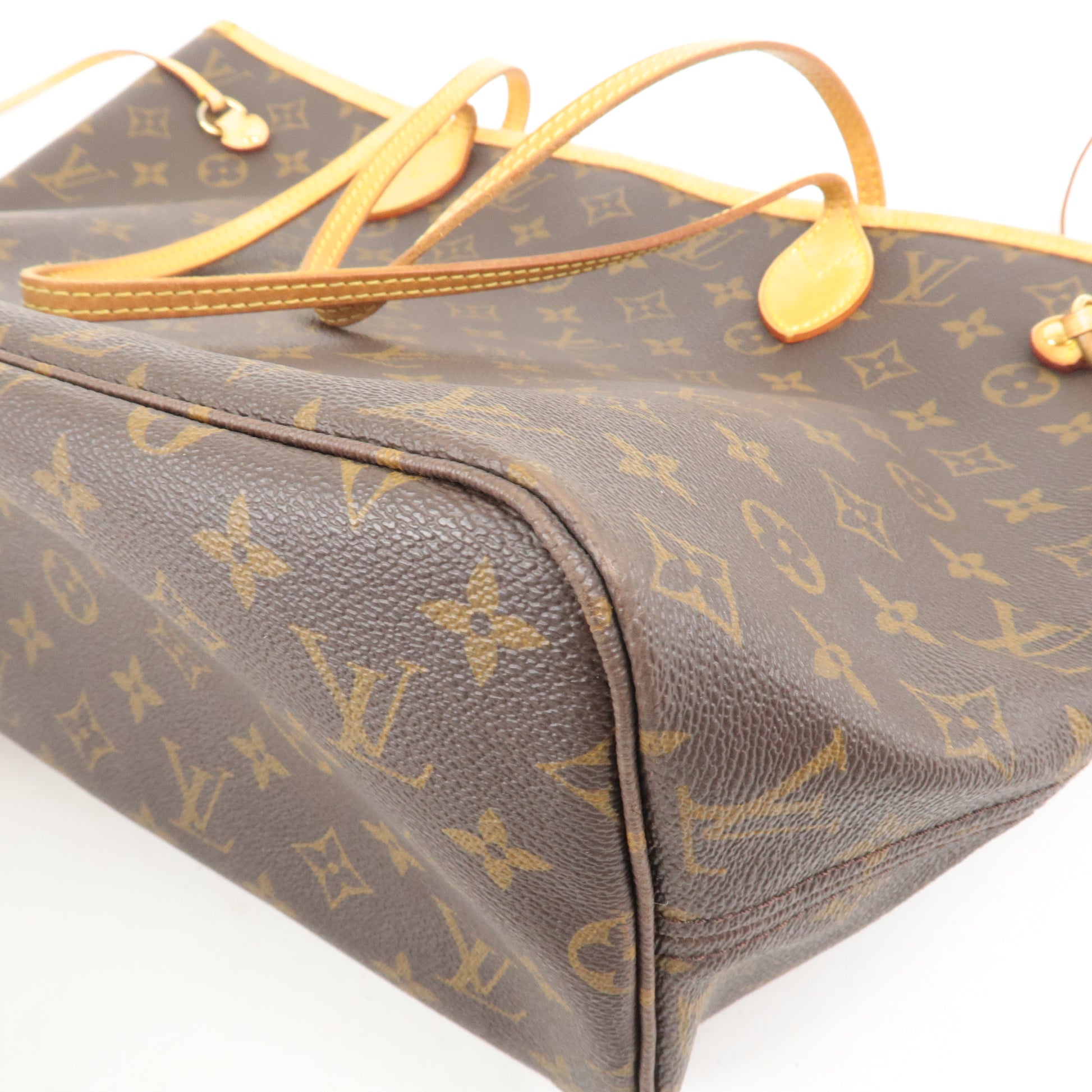 Louis-Vuitton-Monogram-Neverfull-MM-Tote-Bag-Hand-Bag-M40156