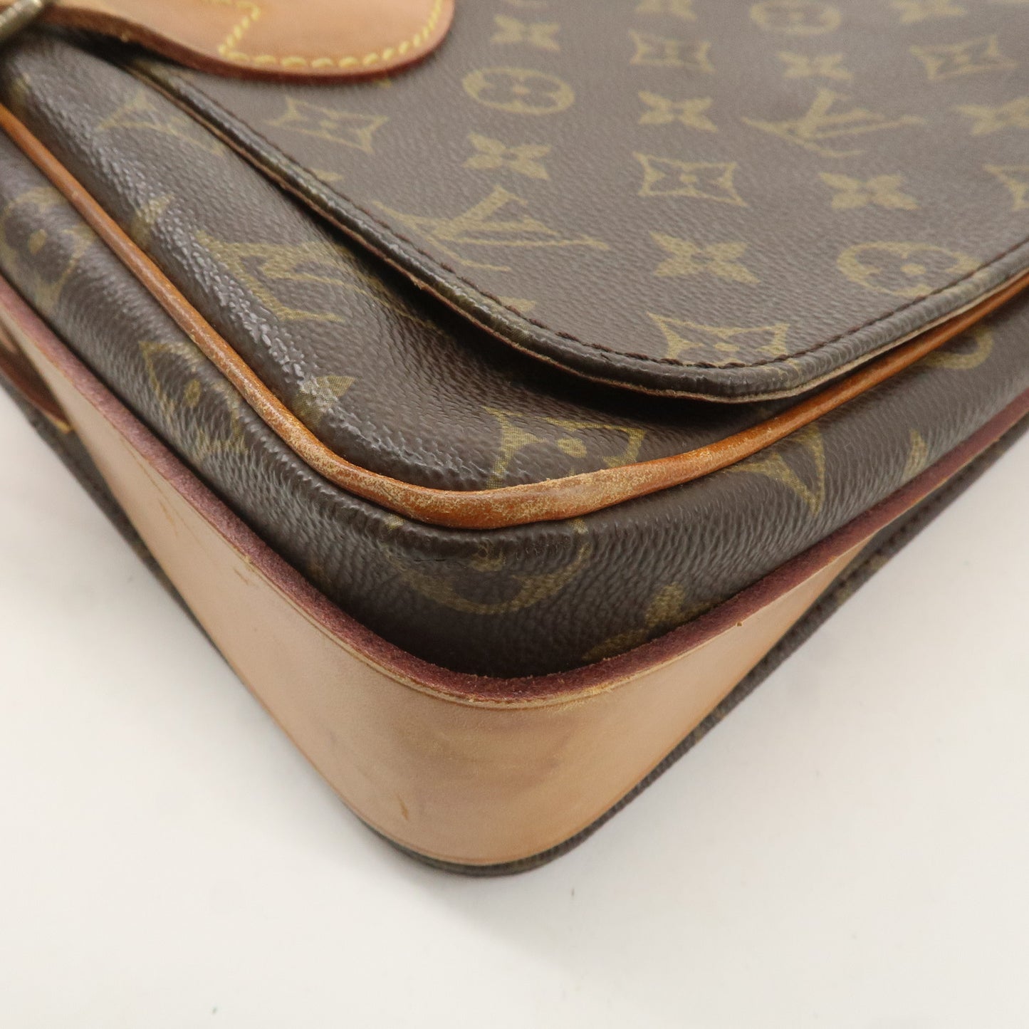 Louis Vuitton Monogram Cartouchiere 26 Shoulder Bag M51252
