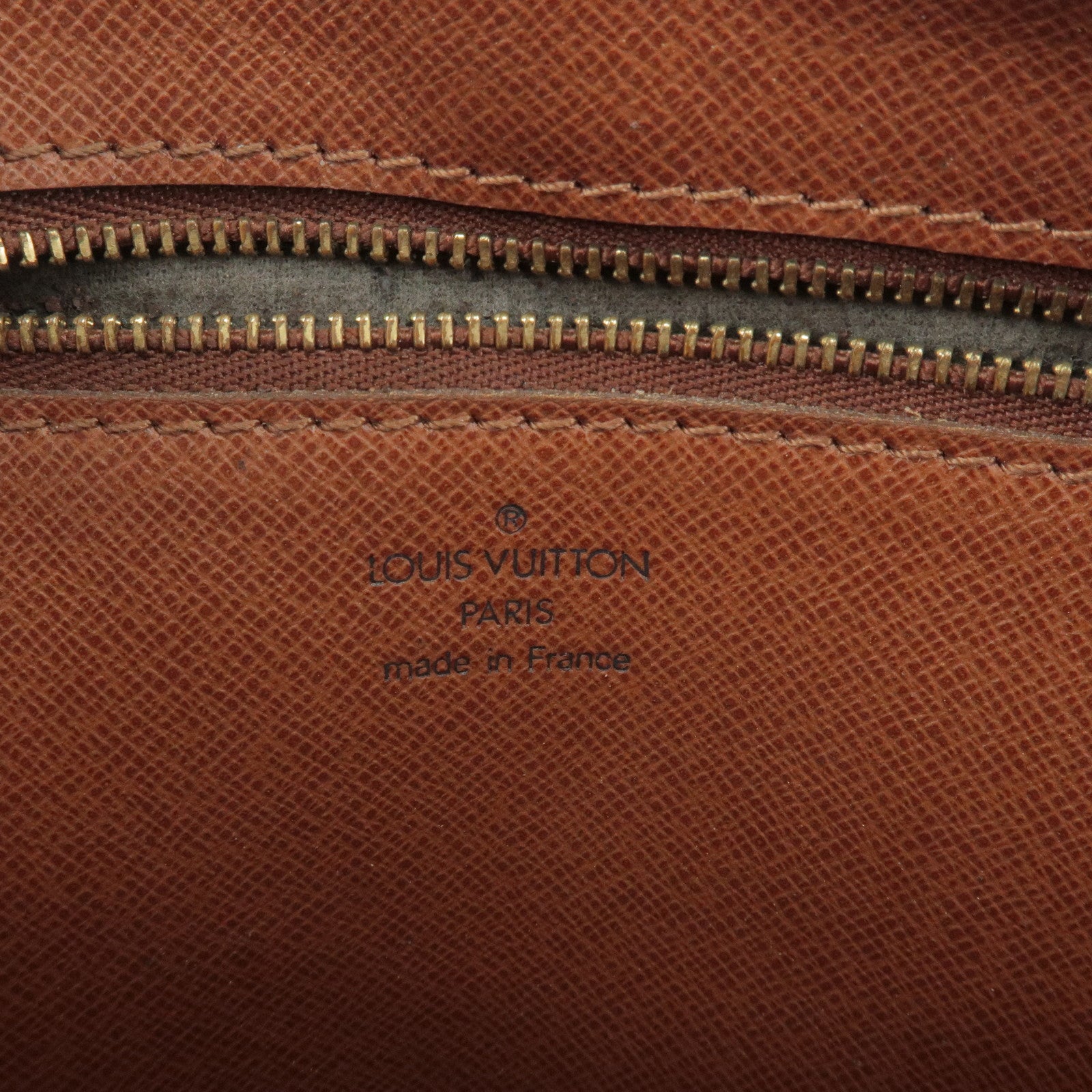 Louis Vuitton 2019 Pre-owned Toupie Clutch Bag - Brown