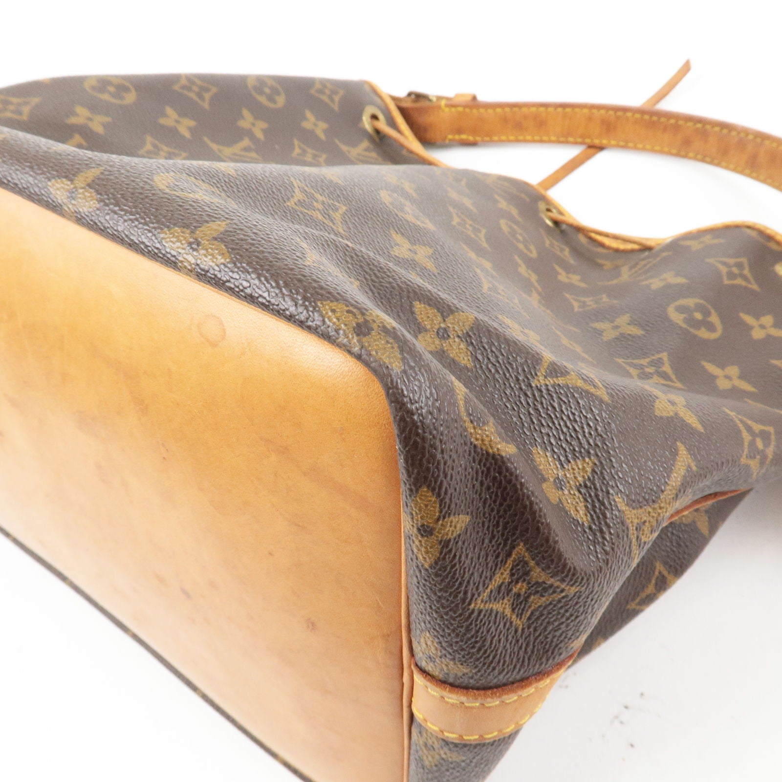Louis Vuitton 2019 pre-owned Saintonge Crossbody Bag - Farfetch