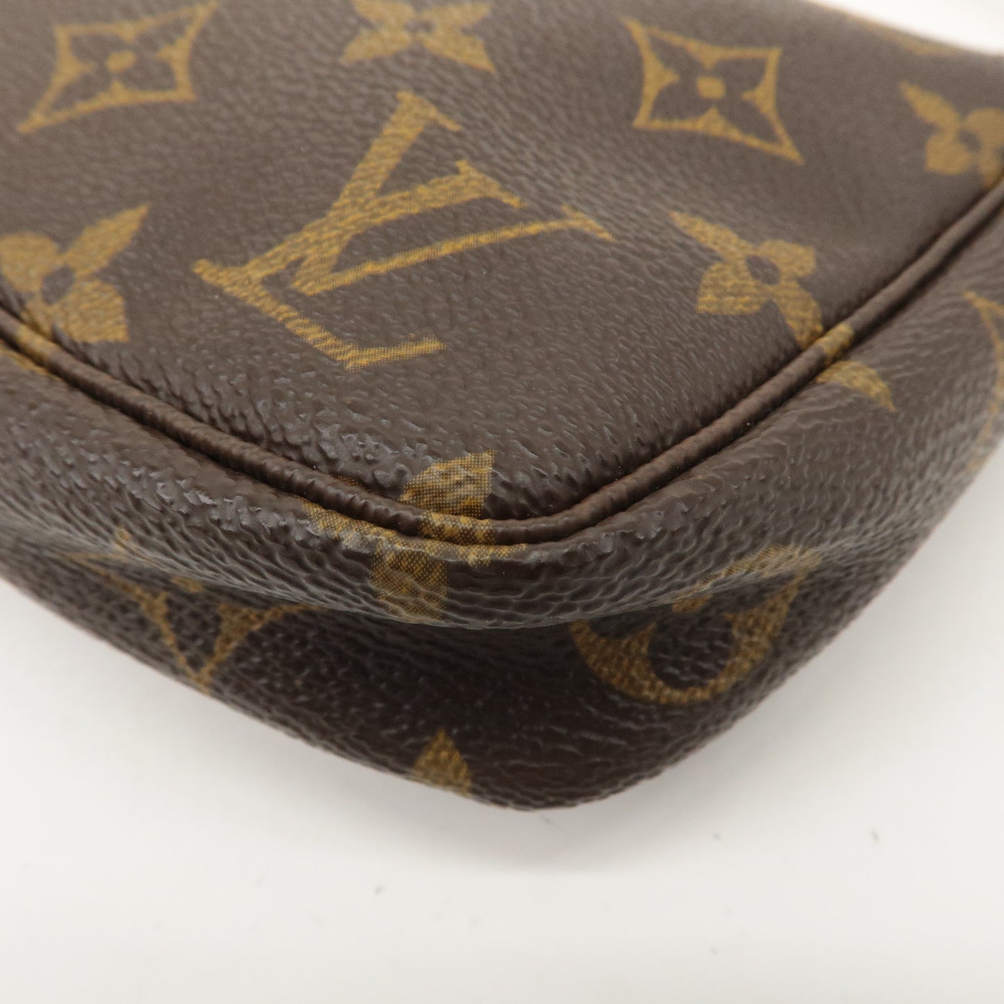 Louis Vuitton Monogram Pochette Accessoires Pouch M51980