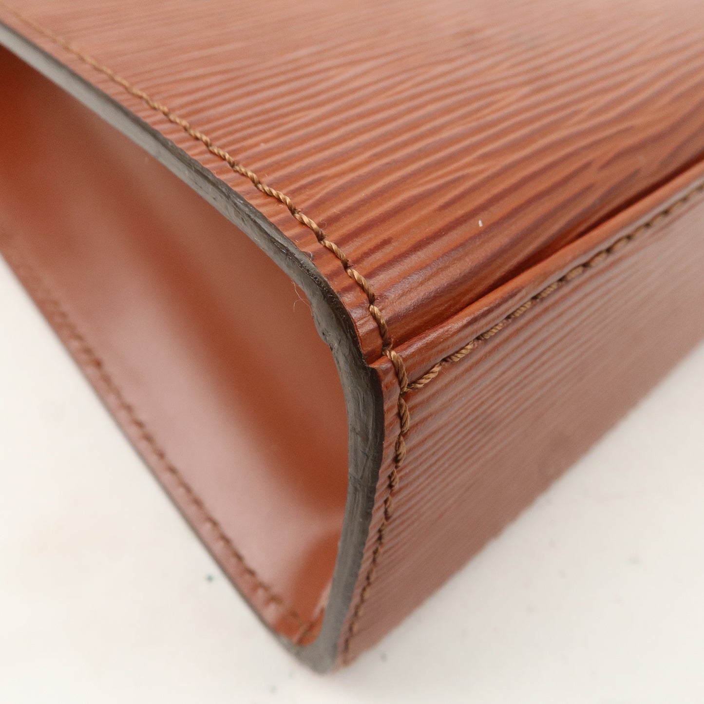 Louis Vuitton Epi Malselv Hand Bag Kenya Brown M52373