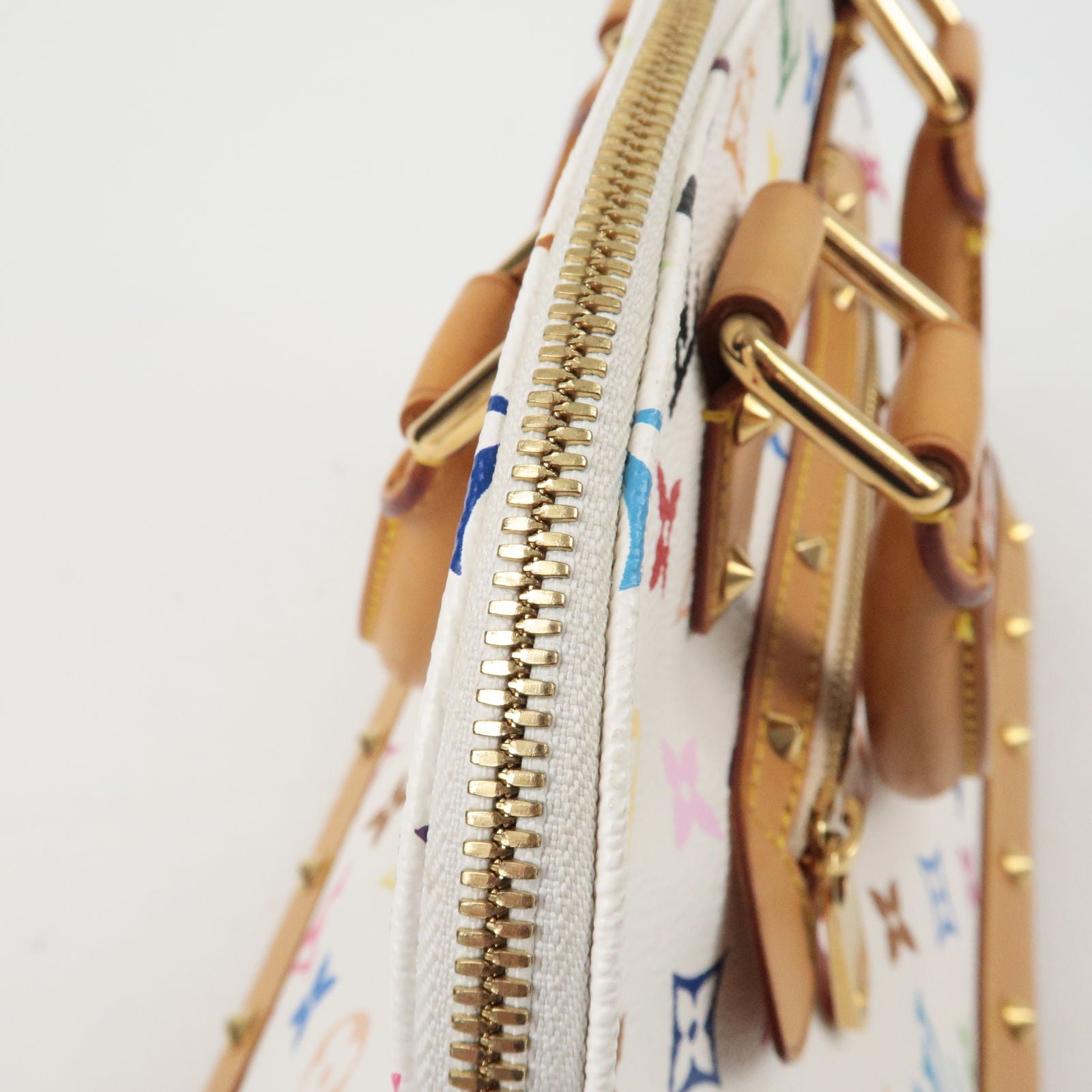 A closer look at a monogram handbag from the Louis Vuitton Cruise