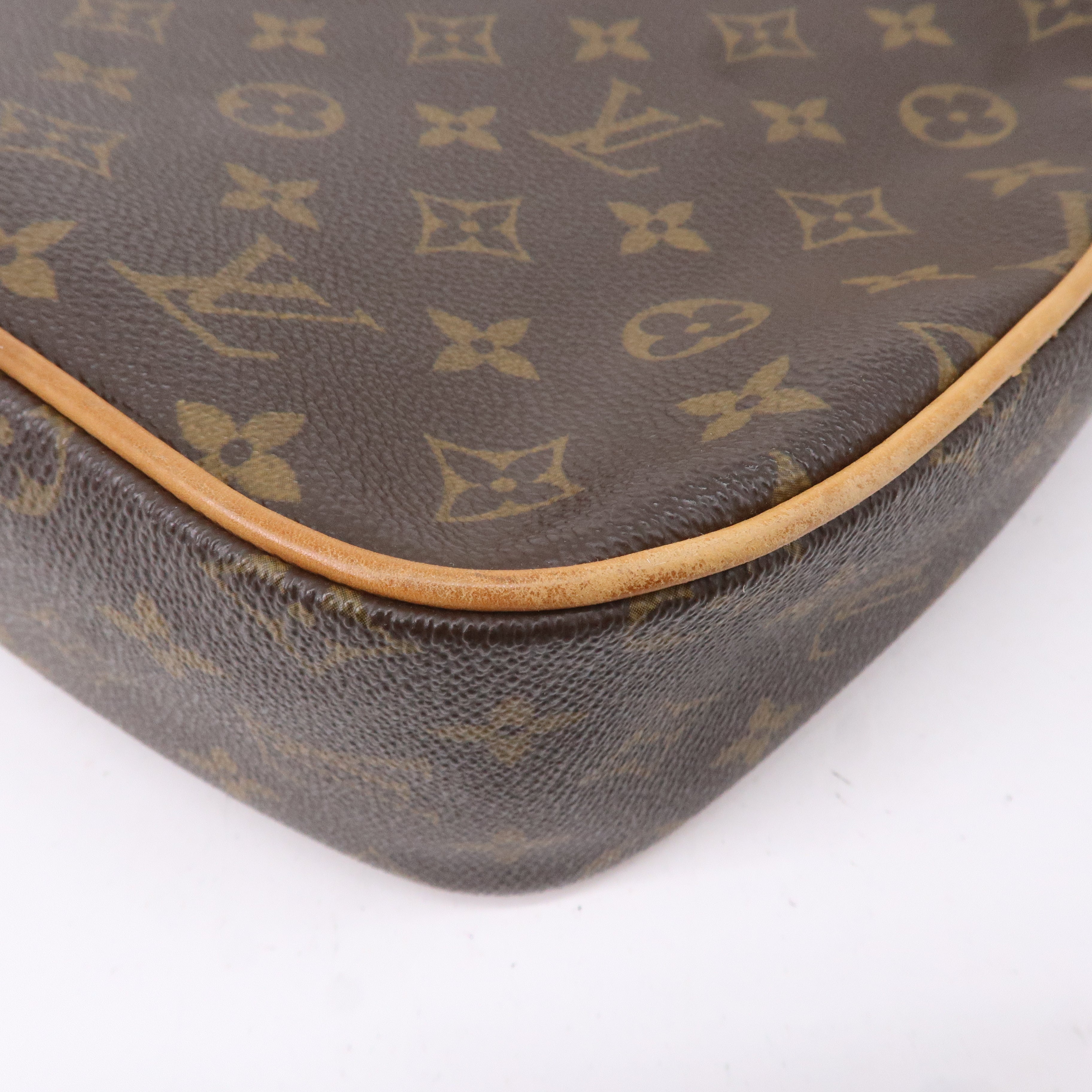 Louis Vuitton Monogram Hudson GM Shoulder Bag Brown M40045