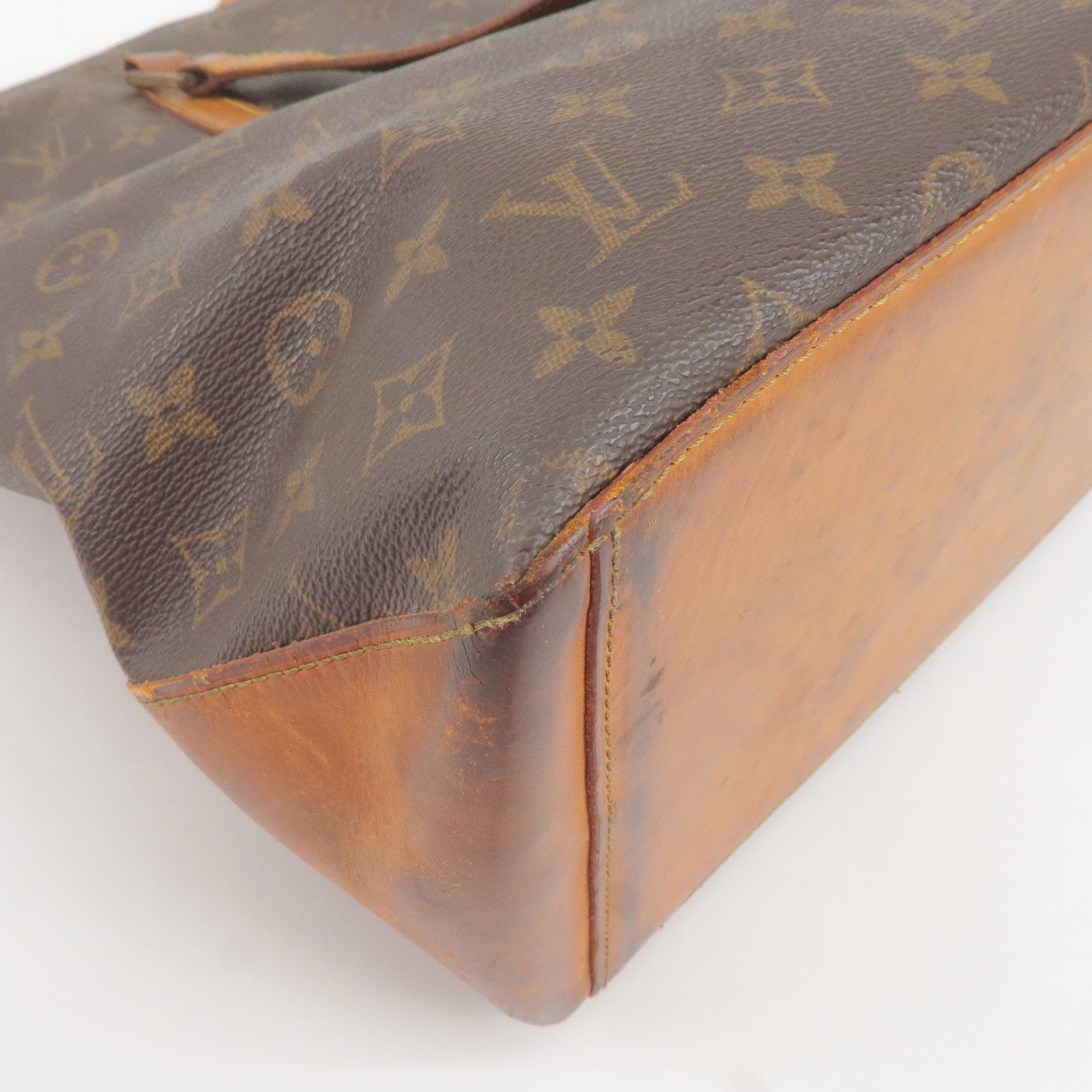 Louis Vuitton, Bags, Beautiful Authentic Louis Vuitton Cabas Mezzo Tote  Bag
