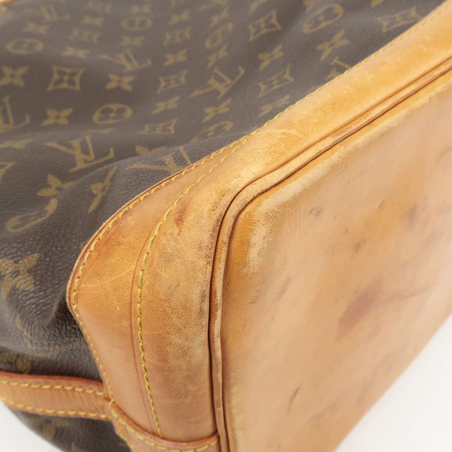 Louis Vuitton Monogram Noe Shoulder Bag Hand Bag M42224