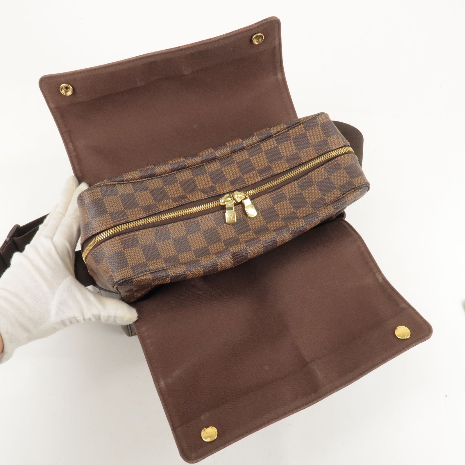 Louis Vuitton Pre-Loved Olav wallet for Men - Brown in Kuwait