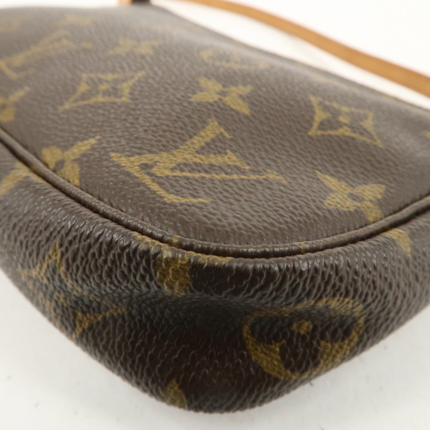 Louis Vuitton Monogram Pochette Accessoires Pouch Brown M51980