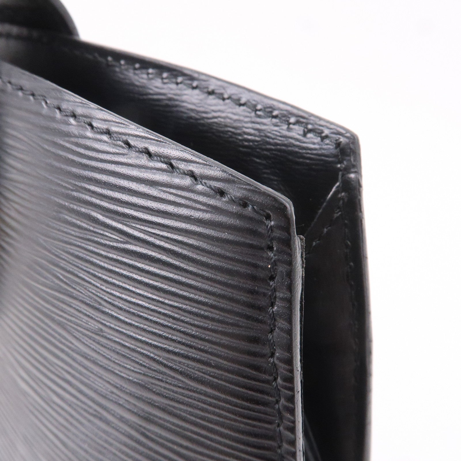 Authentic Louis Vuitton 6 Ring Key Holder Black Epi Leather. -  India