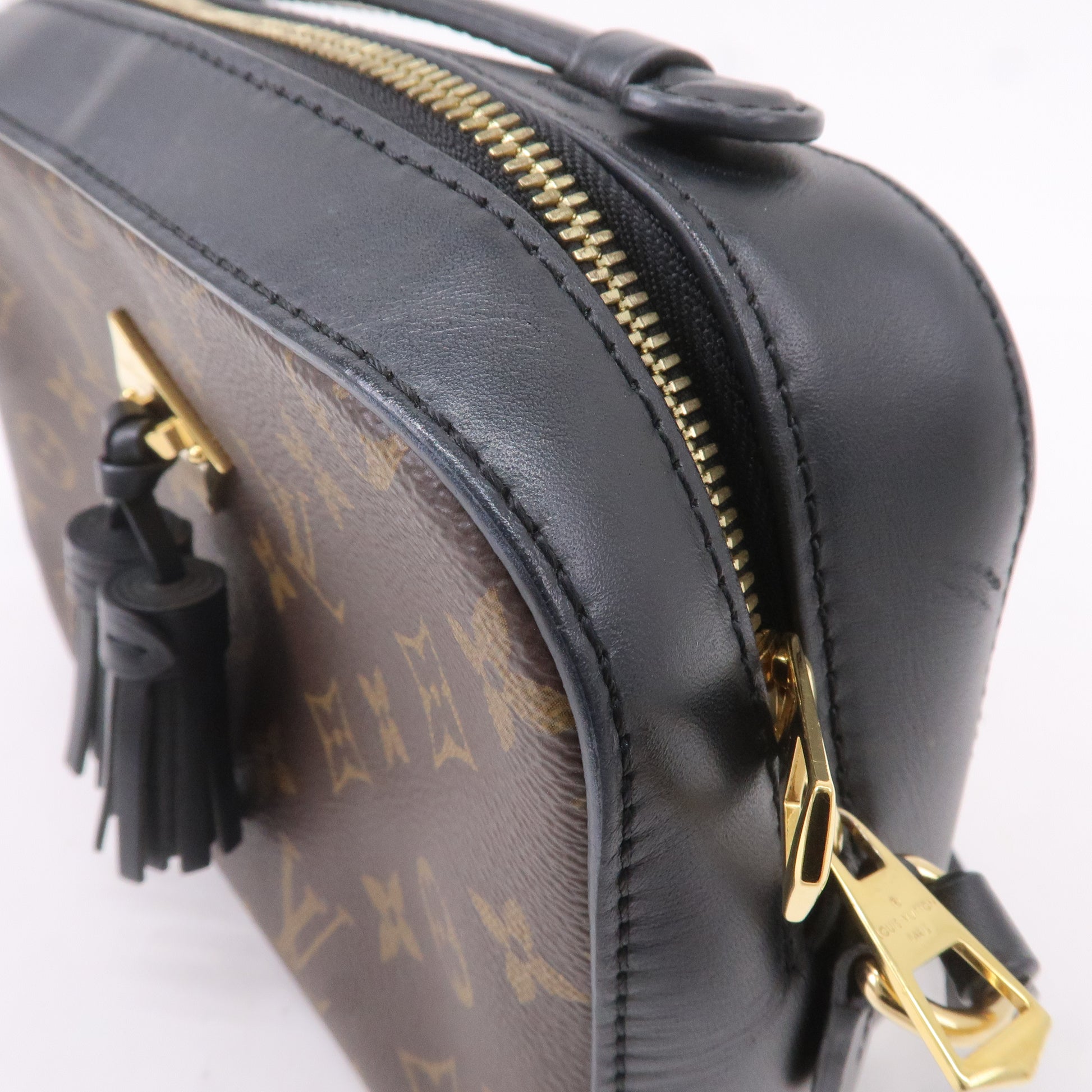Louis Vuitton Monogram Saintonge Shoulder Bag M43555 Brown Black PVC L in  2023