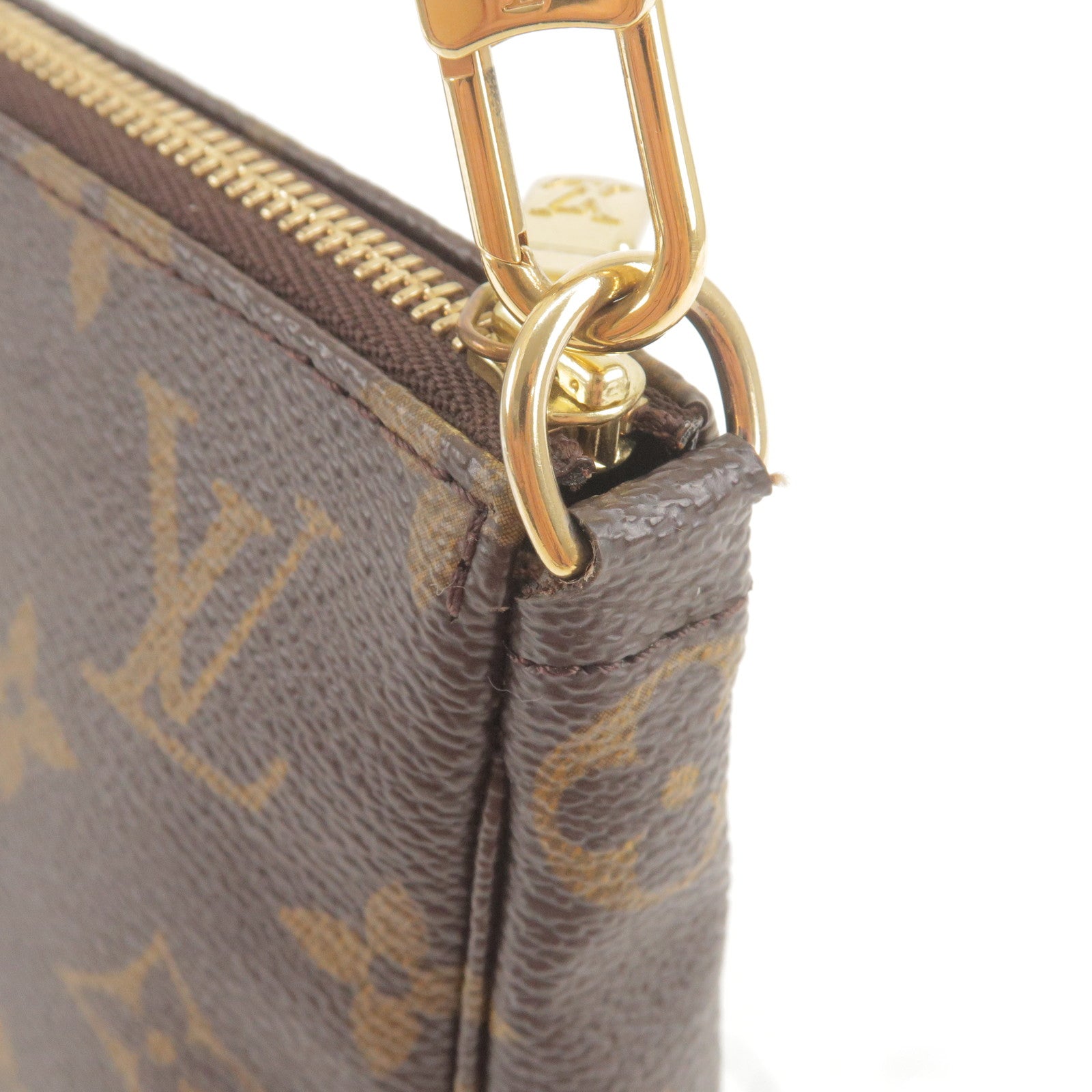 Pochette accessoire leather handbag Louis Vuitton Purple in