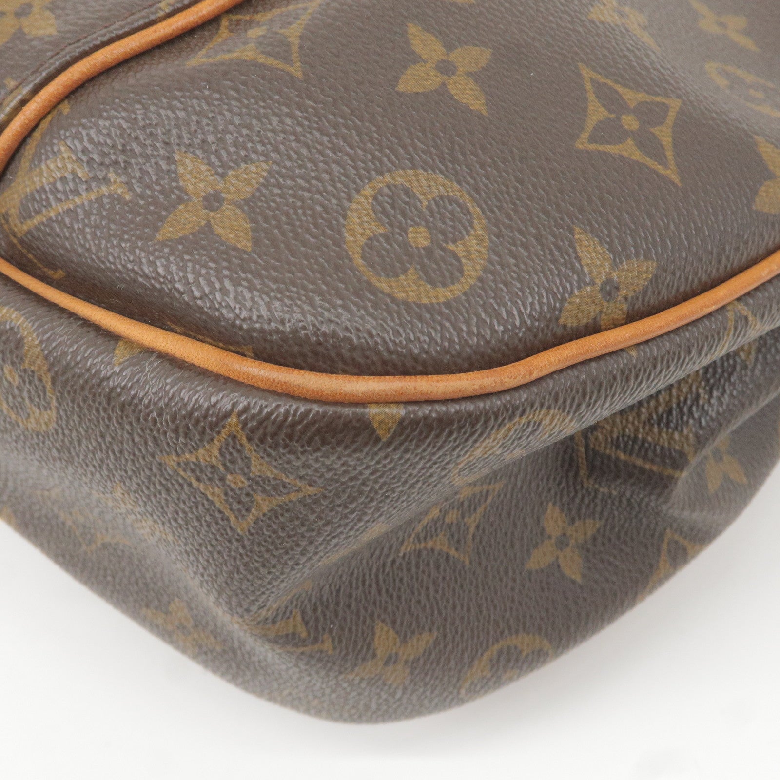 Louis-Vuitton-Monogram-Galliera-PM-Shoulder-Bag-M56382 – dct