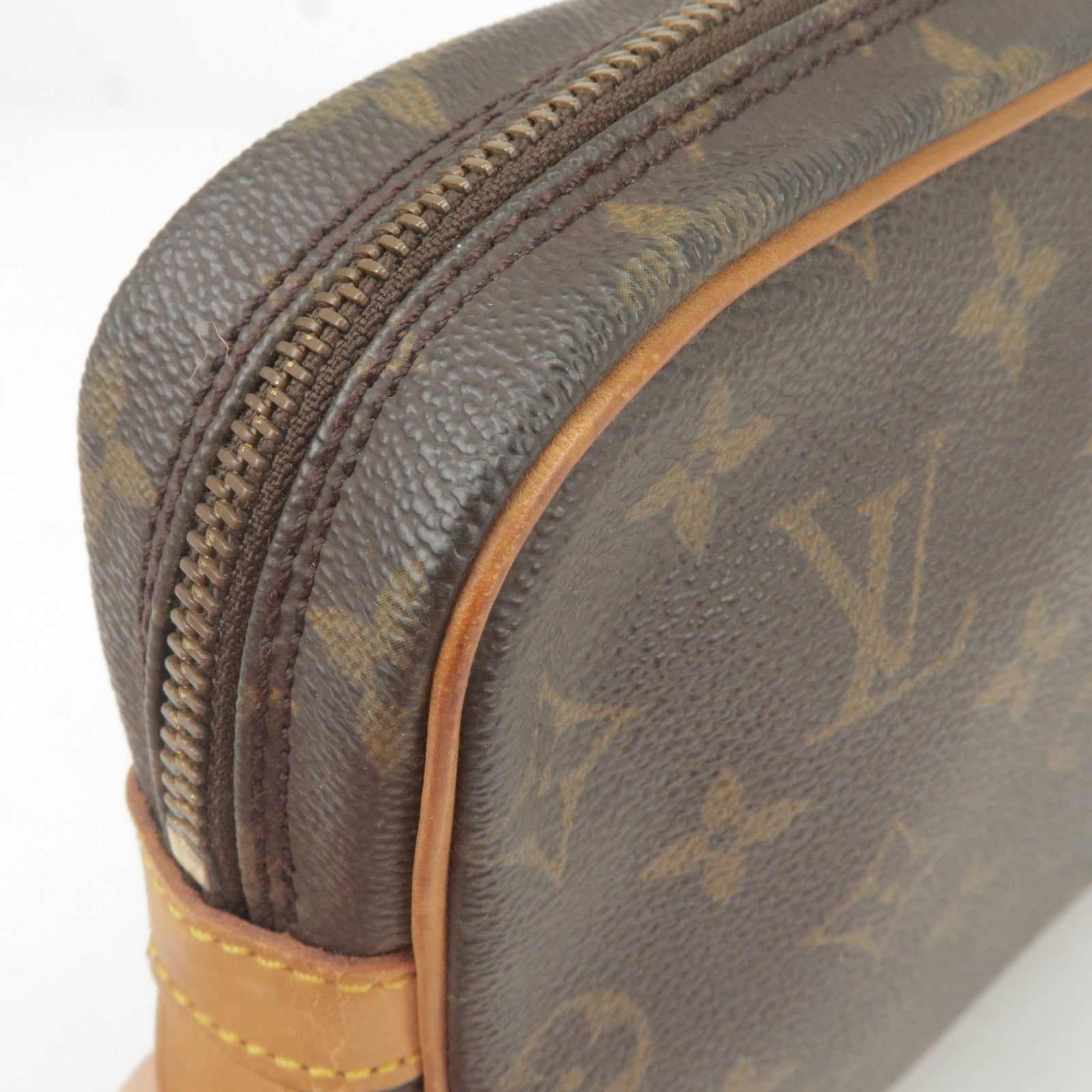 Louis-Vuitton-Monogram-Marly-Dragonne-GM-Pouch-Clutch-Bag-M51825