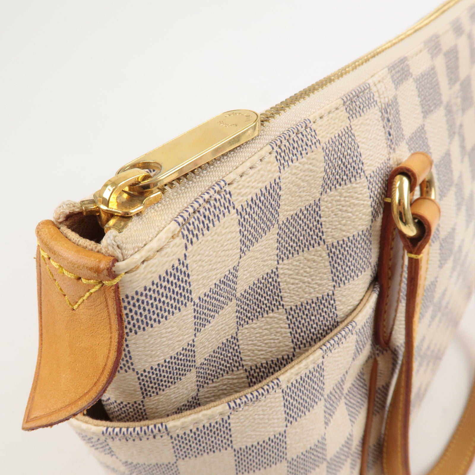 Louis Vuitton Totally MM Azur Tote bag – JOY'S CLASSY COLLECTION