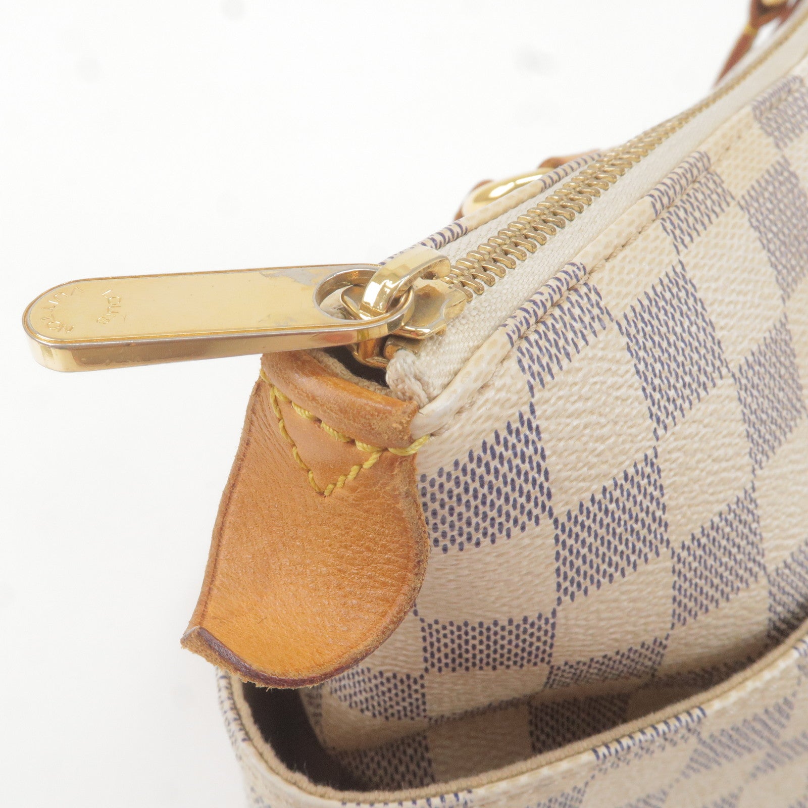 Louis Vuitton Totally PM in Damier Ebene Coated Canvas in Good -  Norway