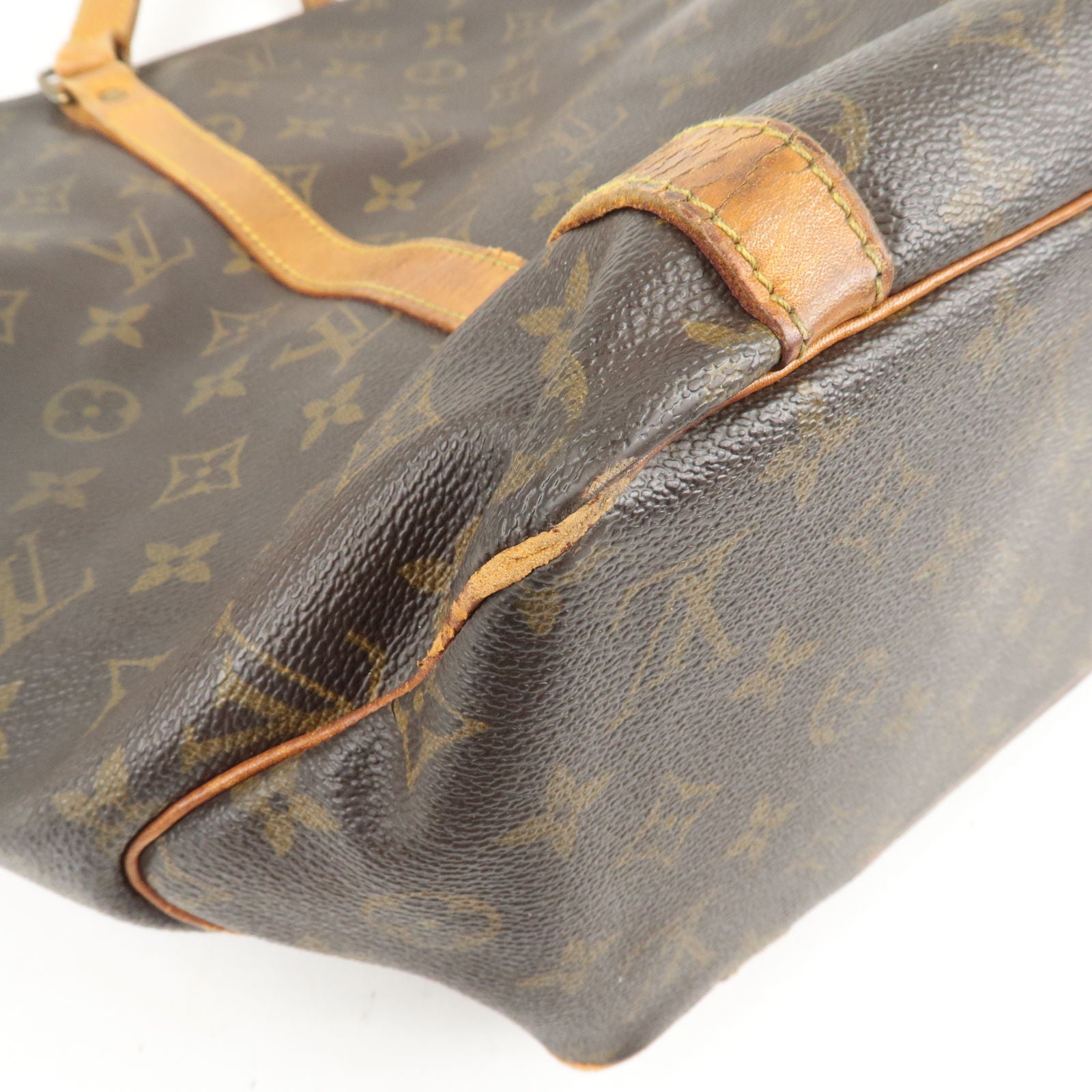 Louis Vuitton - Water Spots and Cracks on Vachetta leather Strap!