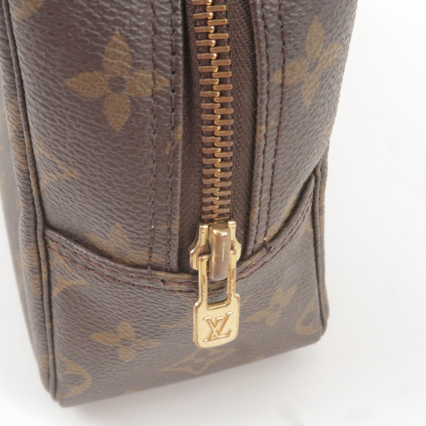 Louis Vuitton Monogram Trousse Toilette 28 Cosmetic Pouch M47522