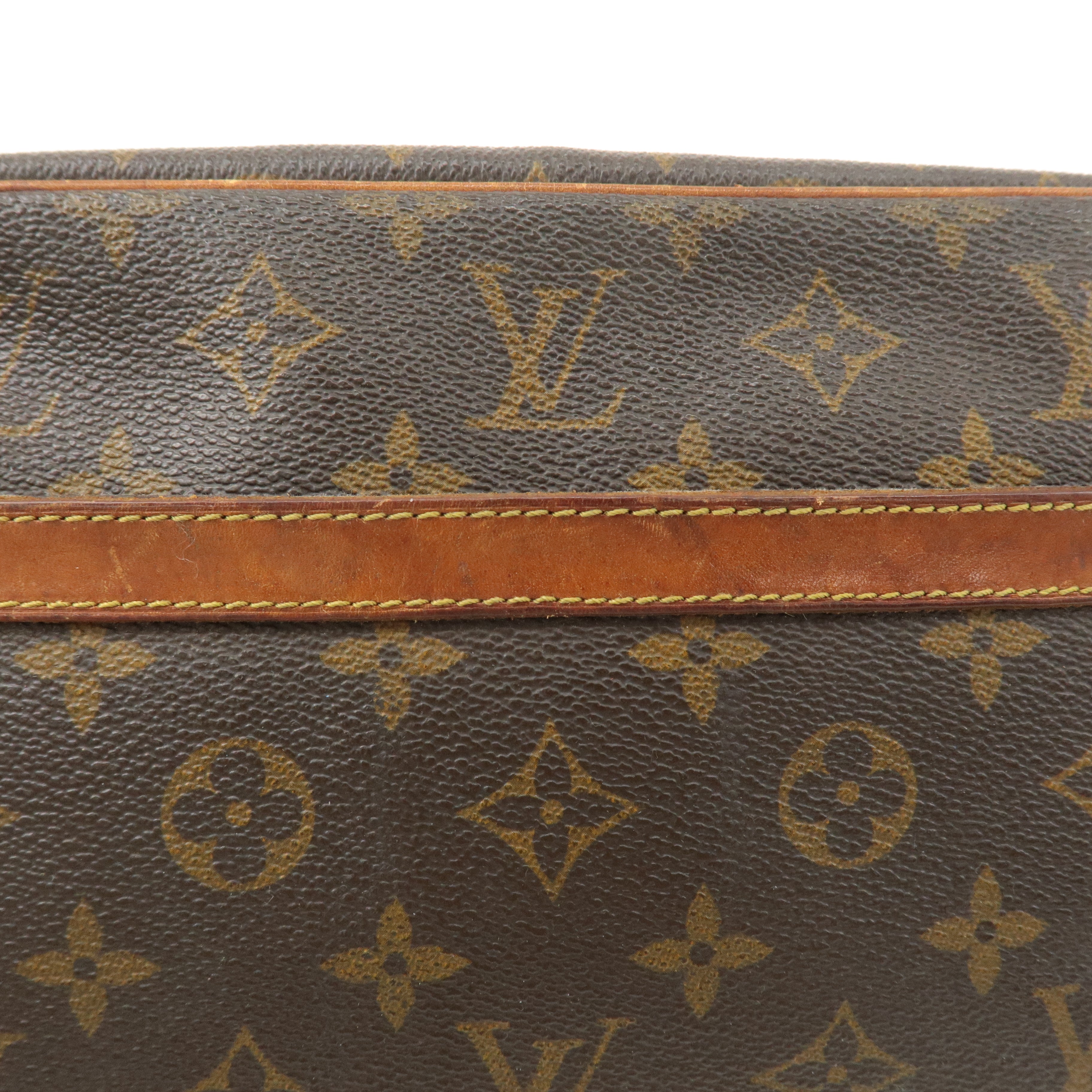 Pouch louis discount vuitton clutch bag