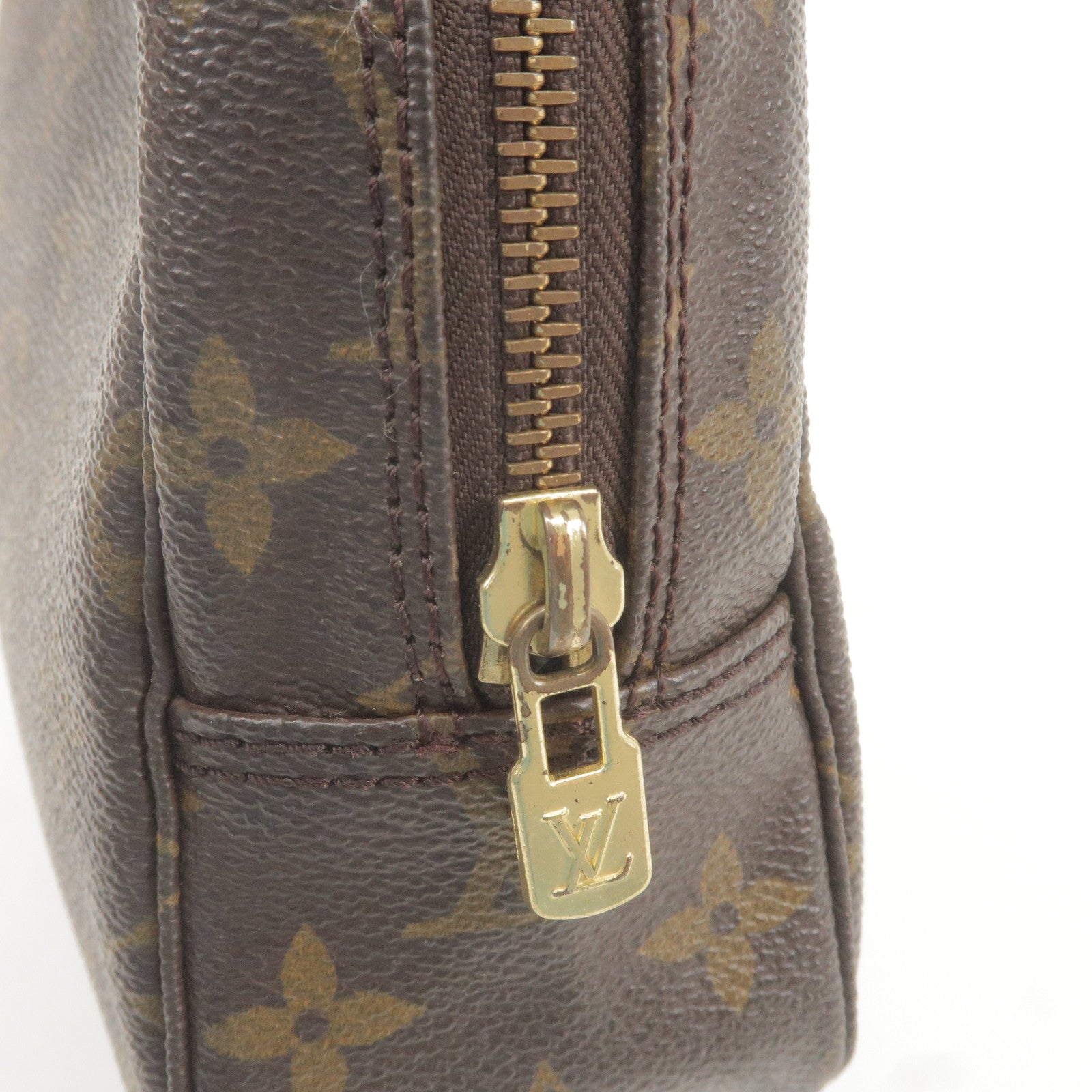 Louis-Vuitton-Monogram-Trousse-Toilette-23-Pouch-M47524 – dct