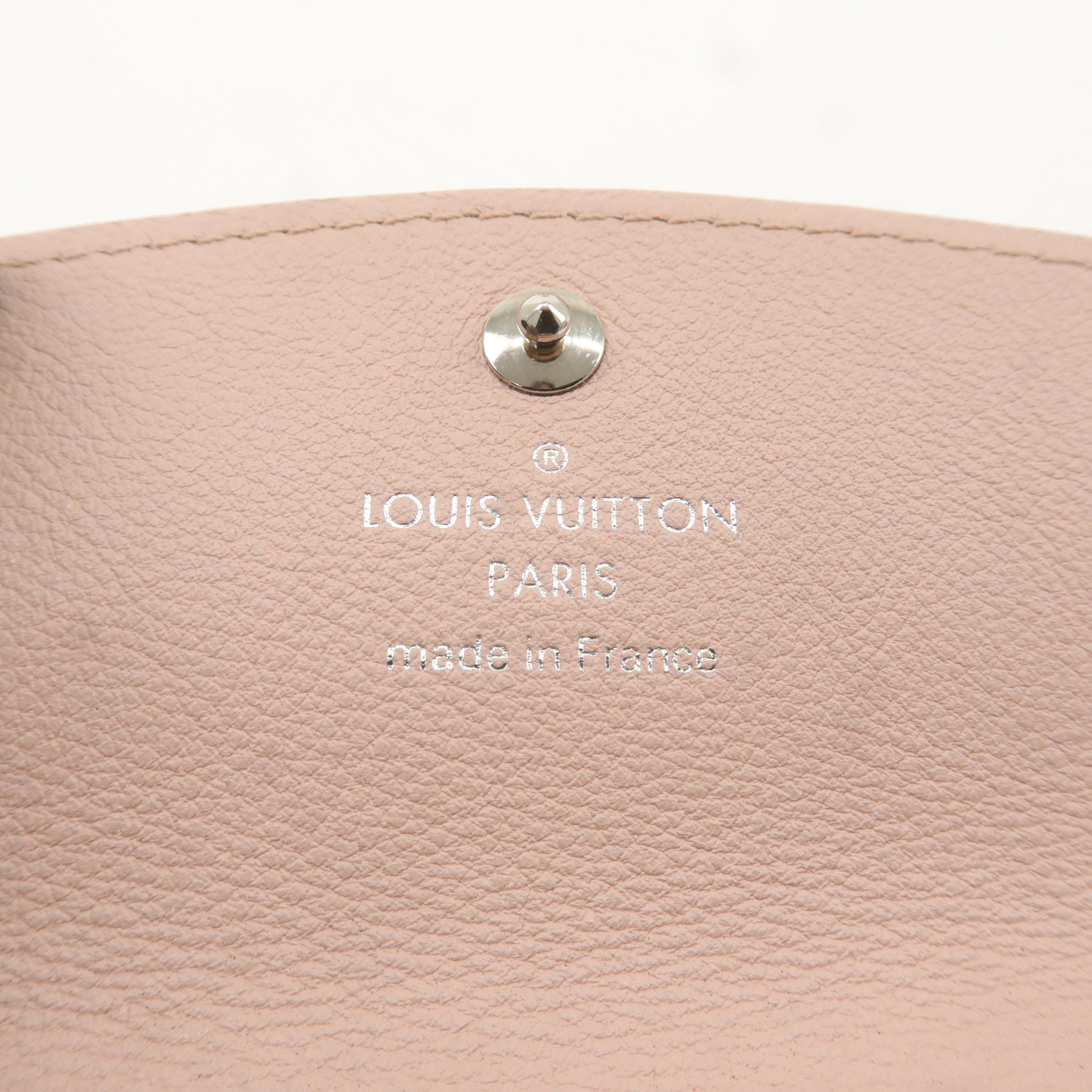 Louis Vuitton Monogram Mahina Multiclﾃｩs 4 Key Case Magnolia M64056