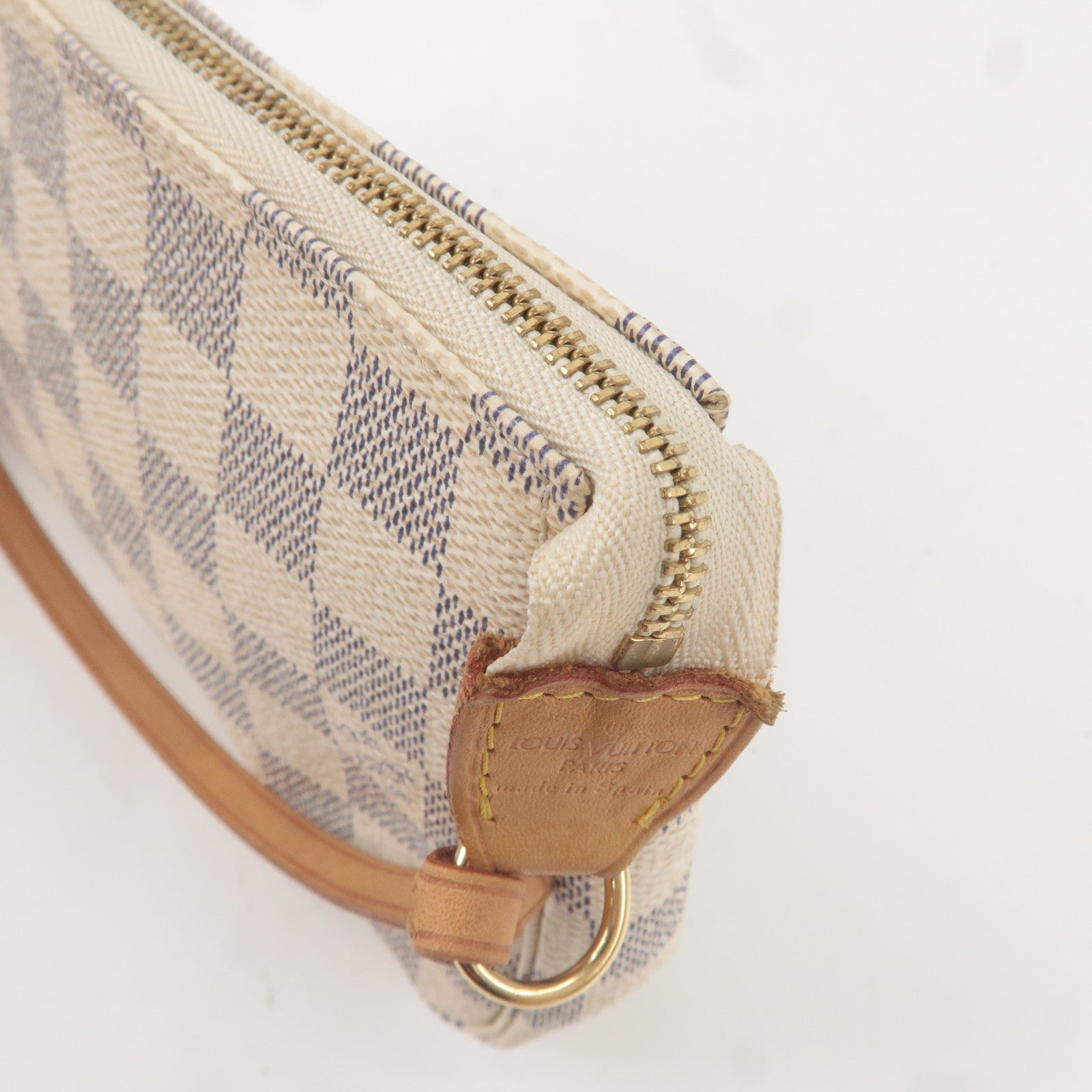 Louis Vuitton Pochette Accessories Azur Damier Shoulder Bag N51986