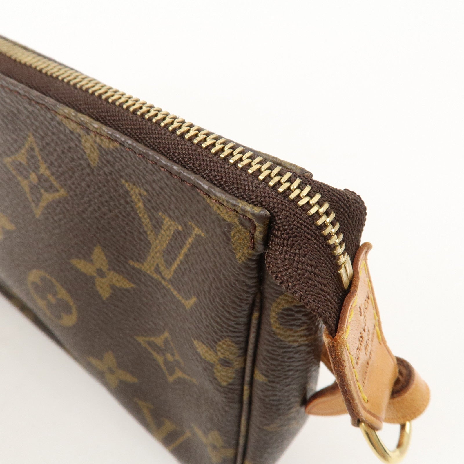 M51980 – Sac à main Louis Vuitton Hudson en toile monogram marron  