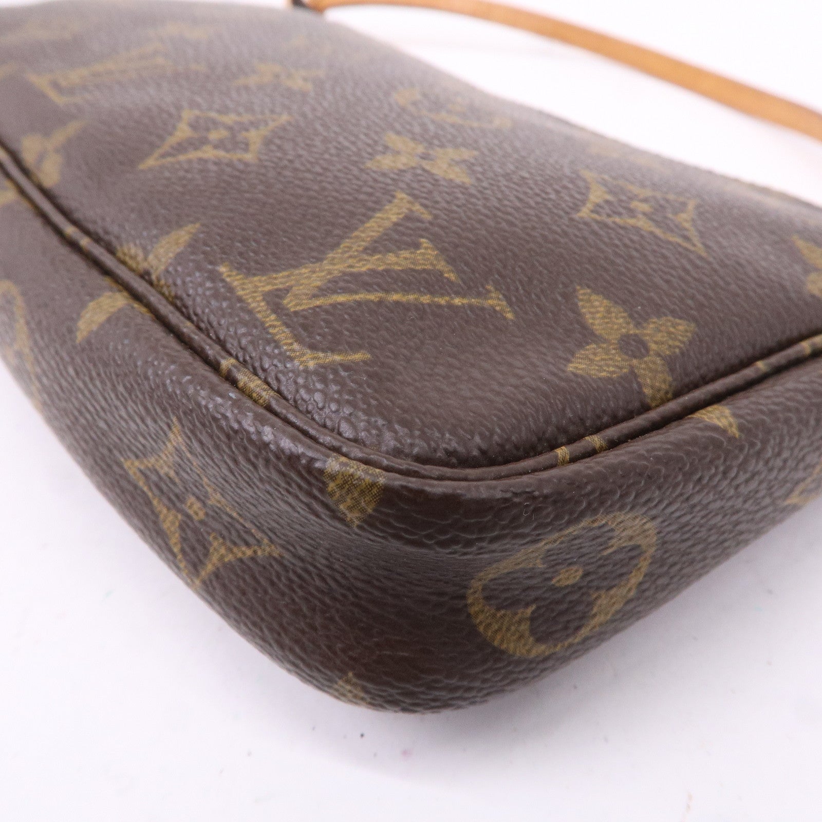 Louis Vuitton Monogram Pochette Accessoires Pouch M51980