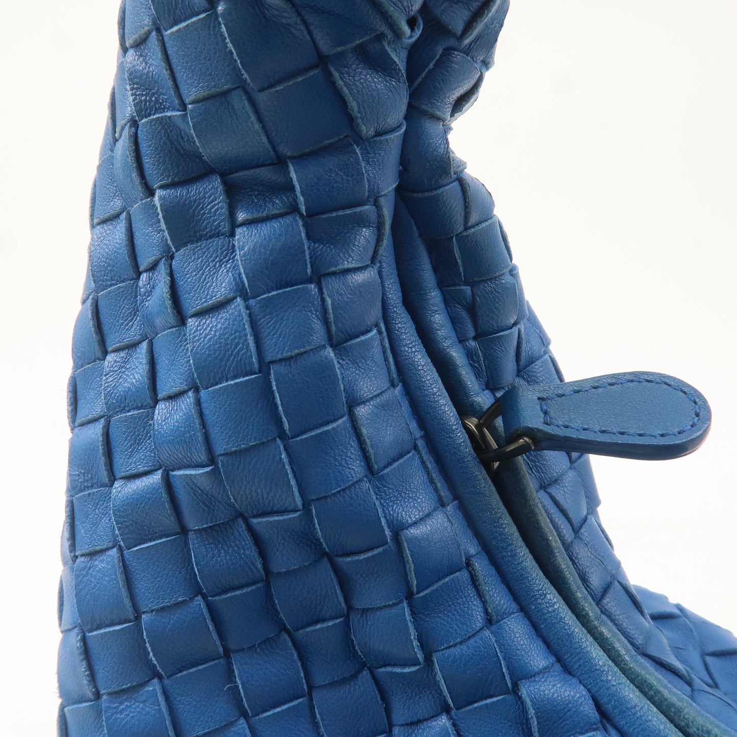 BOTTEGA VENETA Intrecciato Hobo Leather Shoulder Bag Blue