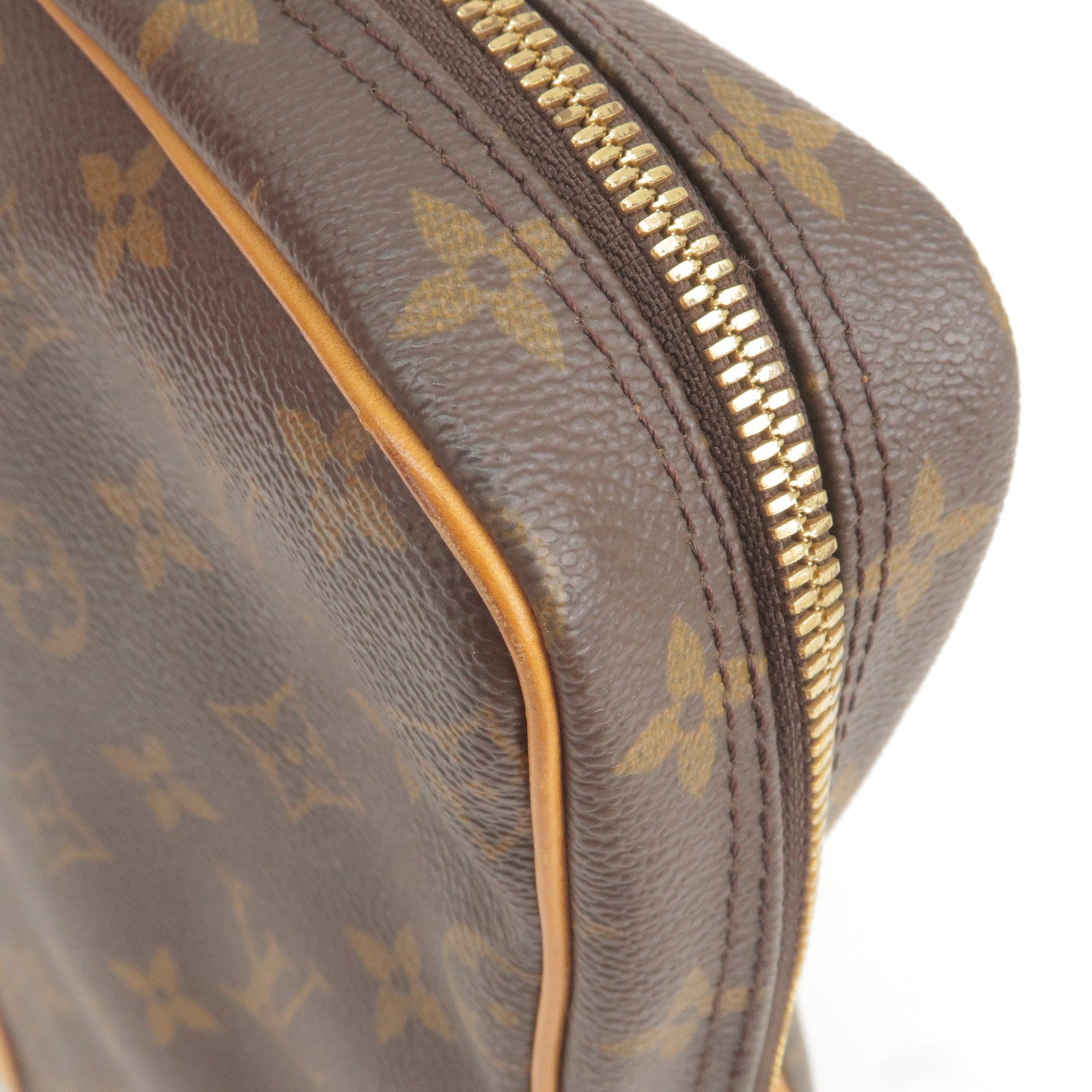 Louis Vuitton, Bags, Louis Vuitton Porte Documents Voyage Bag