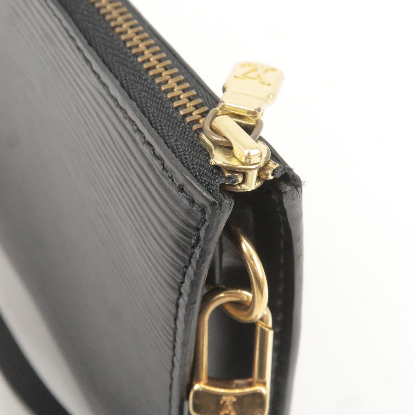 Louis Vuitton Epi Pochette Accessoires Pouch Noir M52982