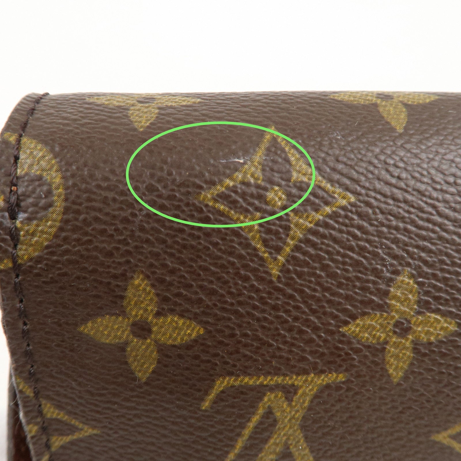 My LV purse canvas peeled off : r/Louisvuitton
