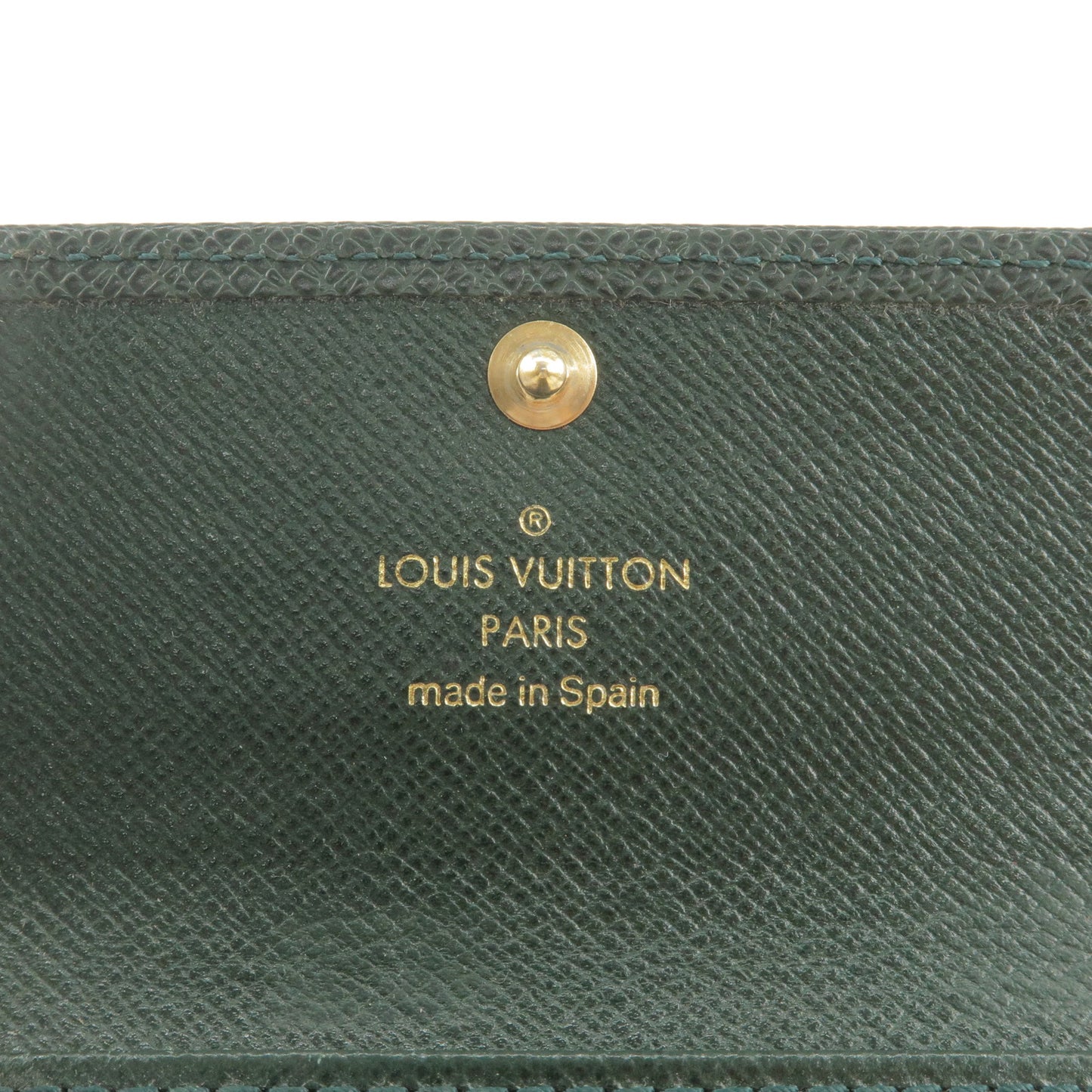Louis Vuitton Taiga Multicles 4 Key Case M30524 Epicea Dark Green