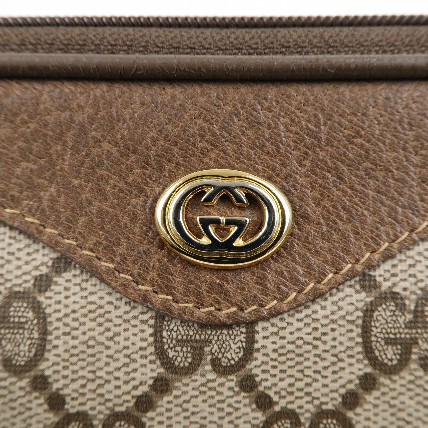 GUCCI Old Gucci GG Plus Leather Shoulder Bag Beige 97.02.068