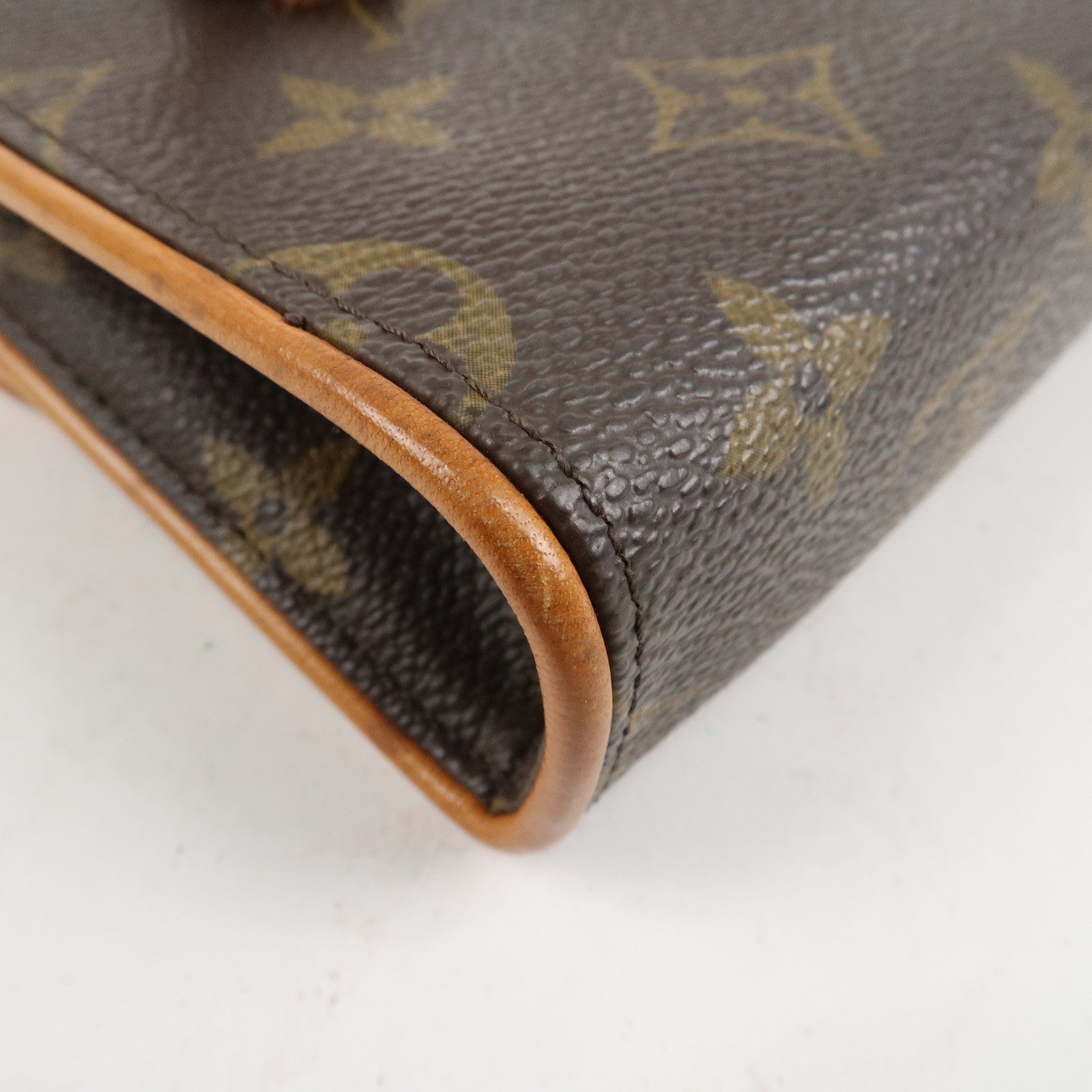 Louis Vuitton Monogram Pochette Florentine Waist Bag SizeXS M51855