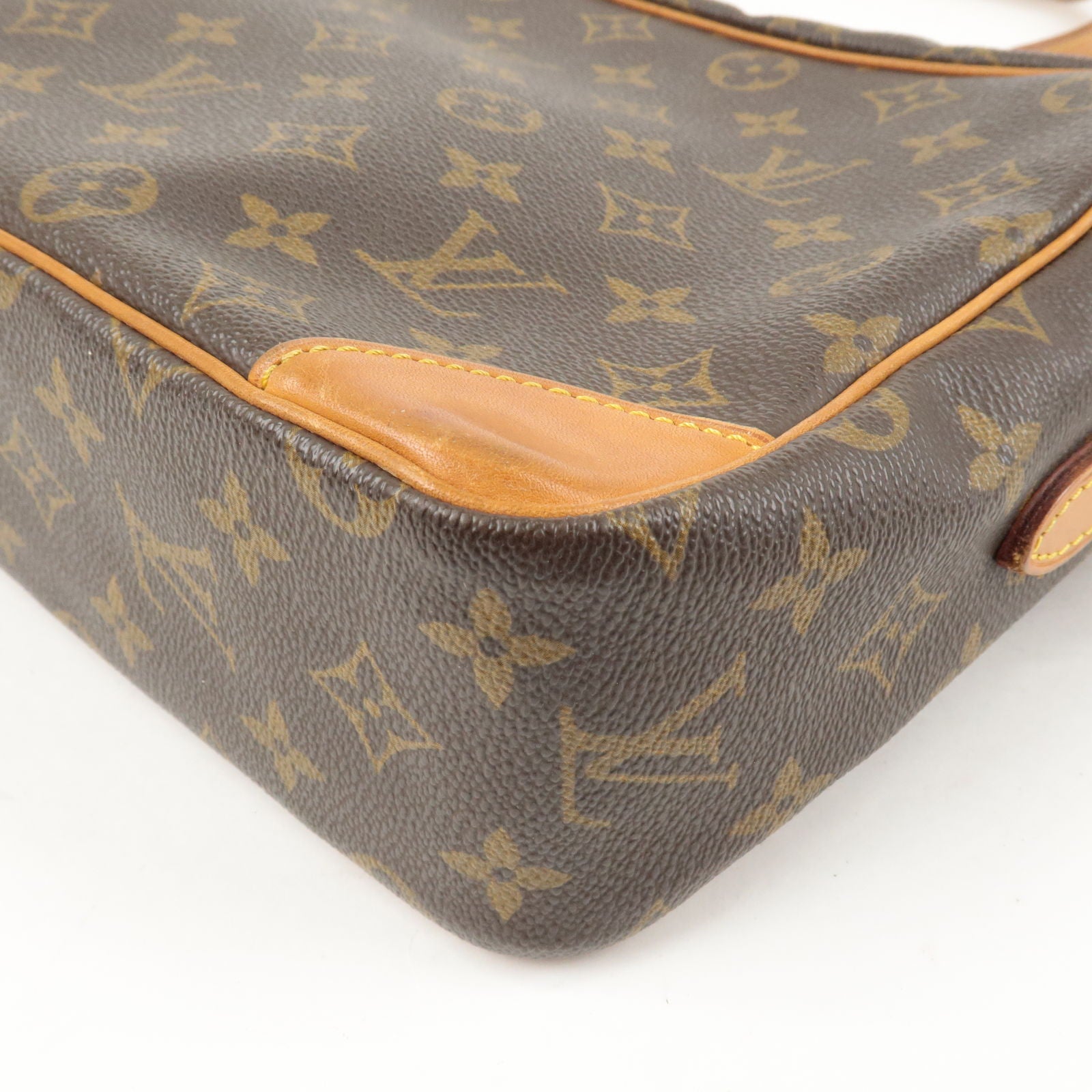 Louis-Vuitton-Monogram-Trocadero-30-Shoulder-Bag-M51272 – dct