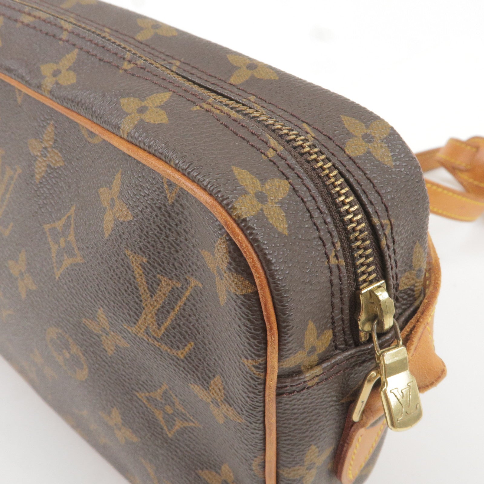 Louis Vuitton Gold Monogram Fasanation Lockit Shoulder Bag