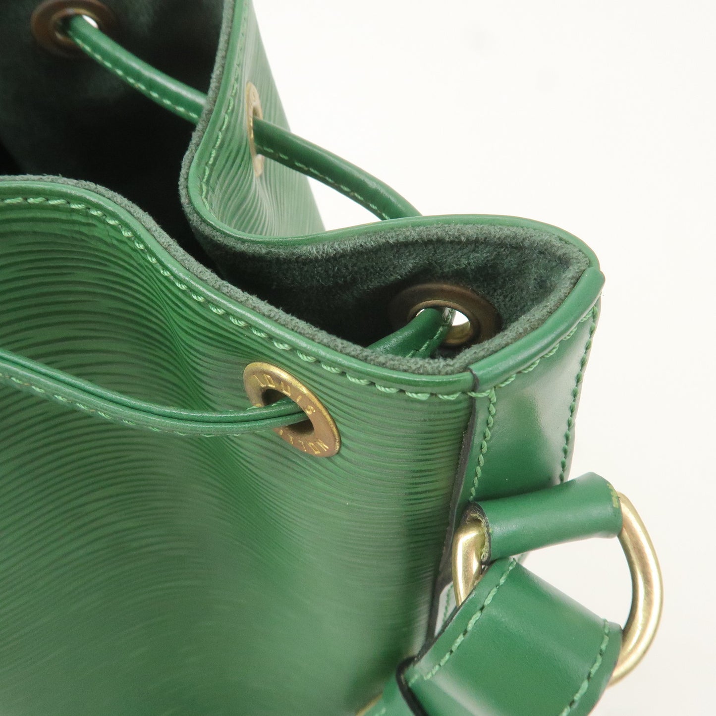 Louis Vuitton Epi Noe Shoulder Bag Borneo Green M44007