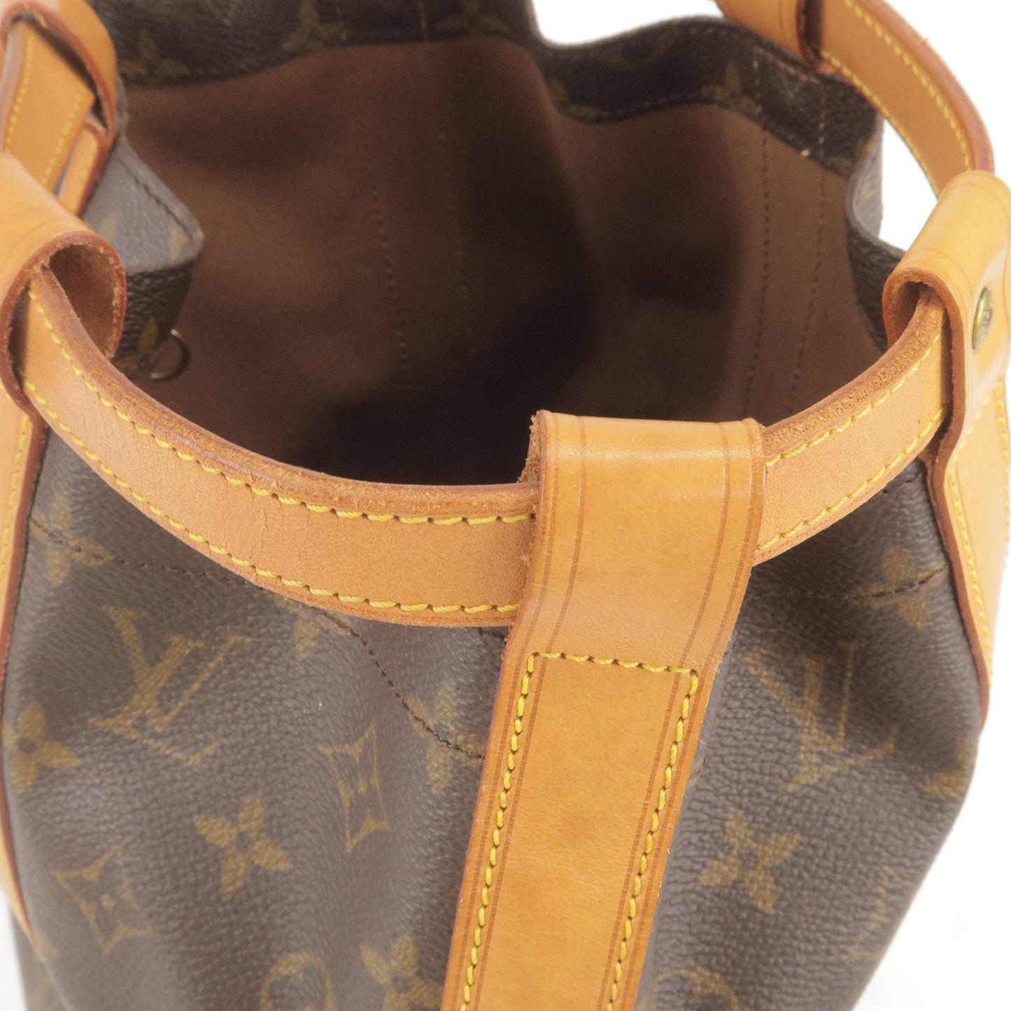 Louis-Vuitton-Monogram-Randonnee-PM-Laundry-Bag-M42243 – dct